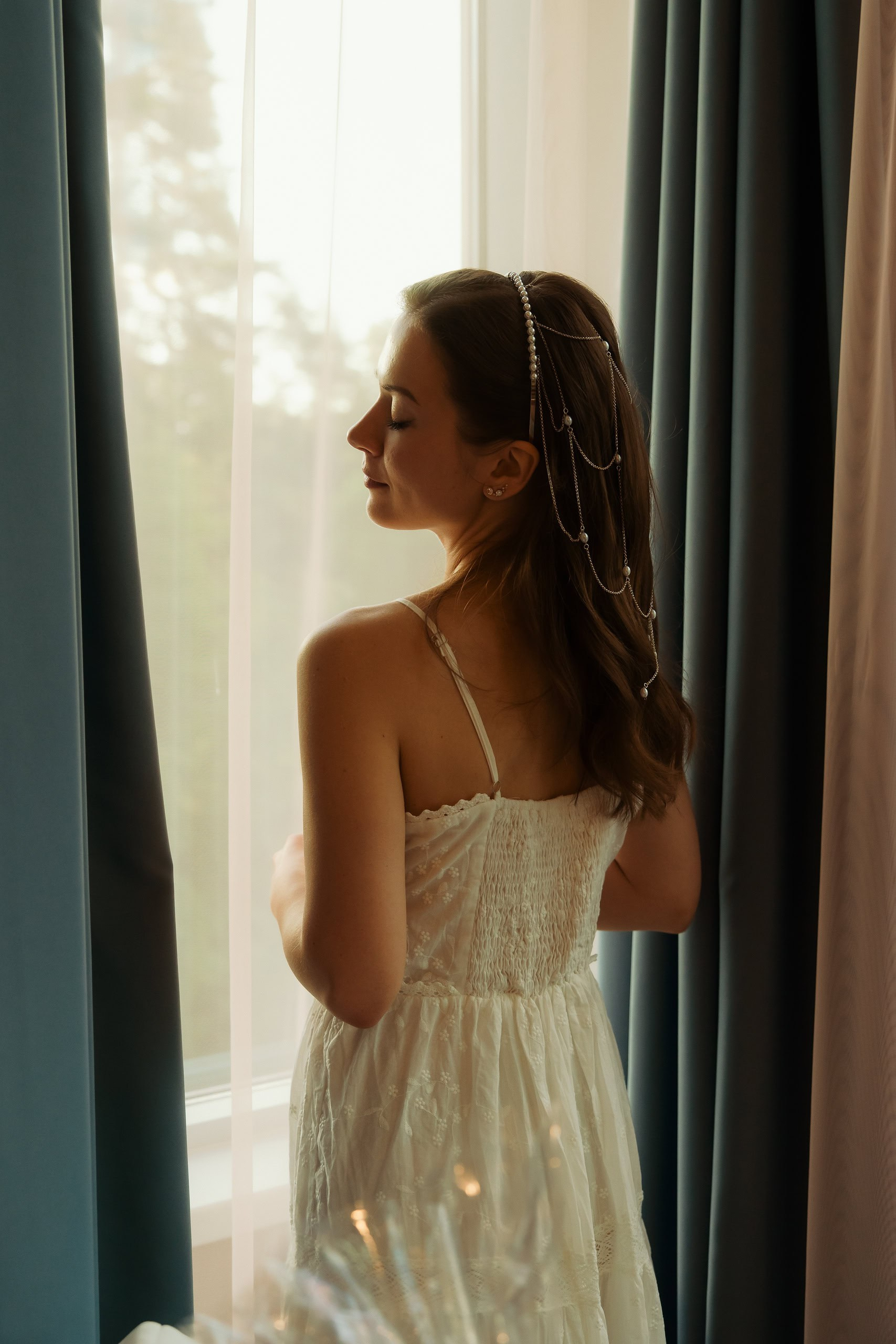 Свадебная фотосессия в Репино — Антон и Юля | Repino Park Hotel и Финский залив