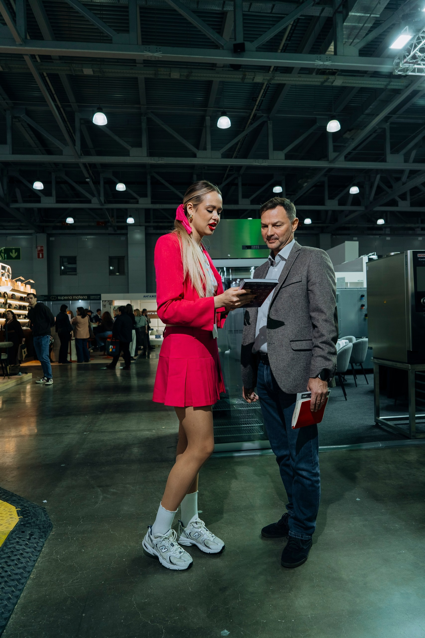 «Сладкая жизнь» на Продэкспо 2025: взгляд фотографа. Профессиональный репортажный фотограф в Москве Владимир Глаголев