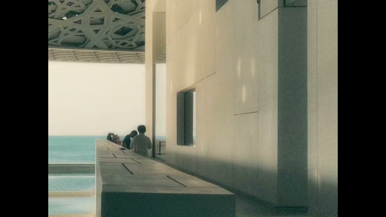 Filming life. POLINA MÔMOT