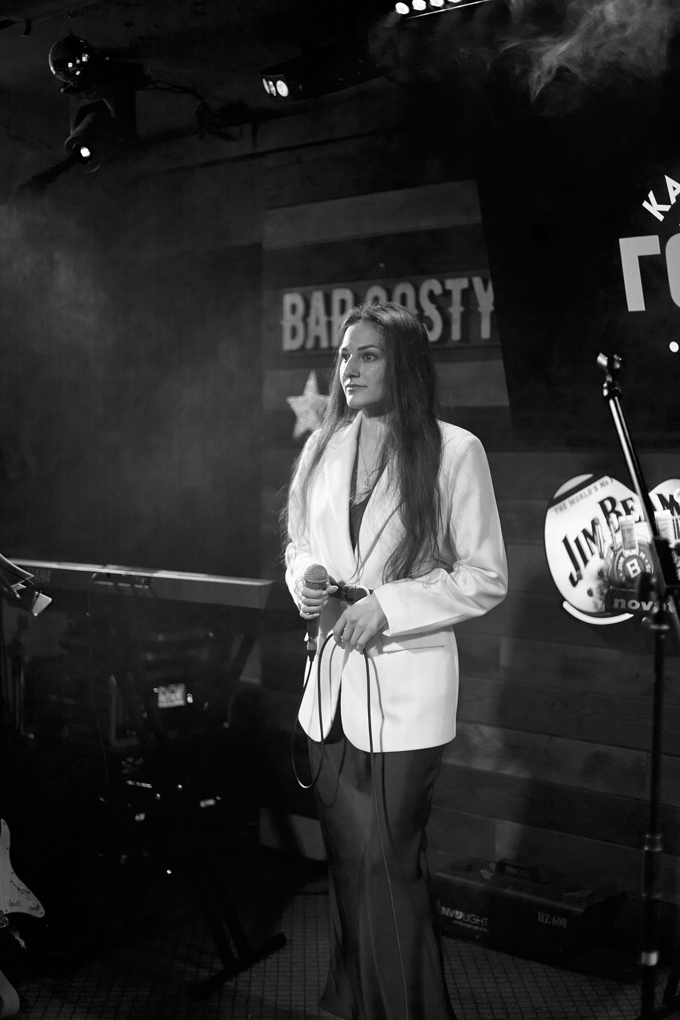 Концерт в баре «Гости». Фотограф Омск | Александр Вандеров