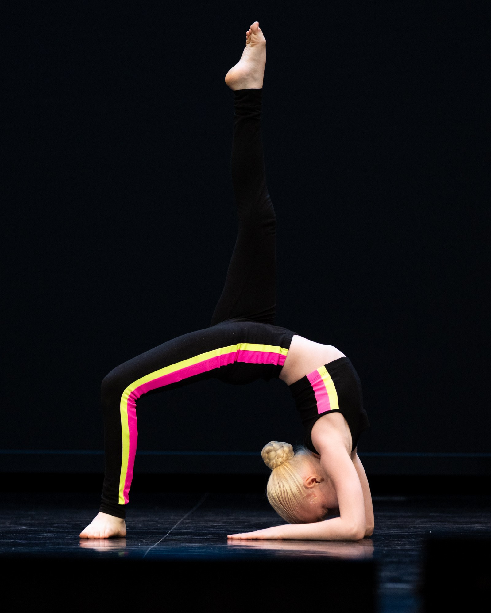 Конкурс солистов и балетмейстерских работ «Руки ногИ». Репортажный фотограф в Казани Павел Серпокрылов