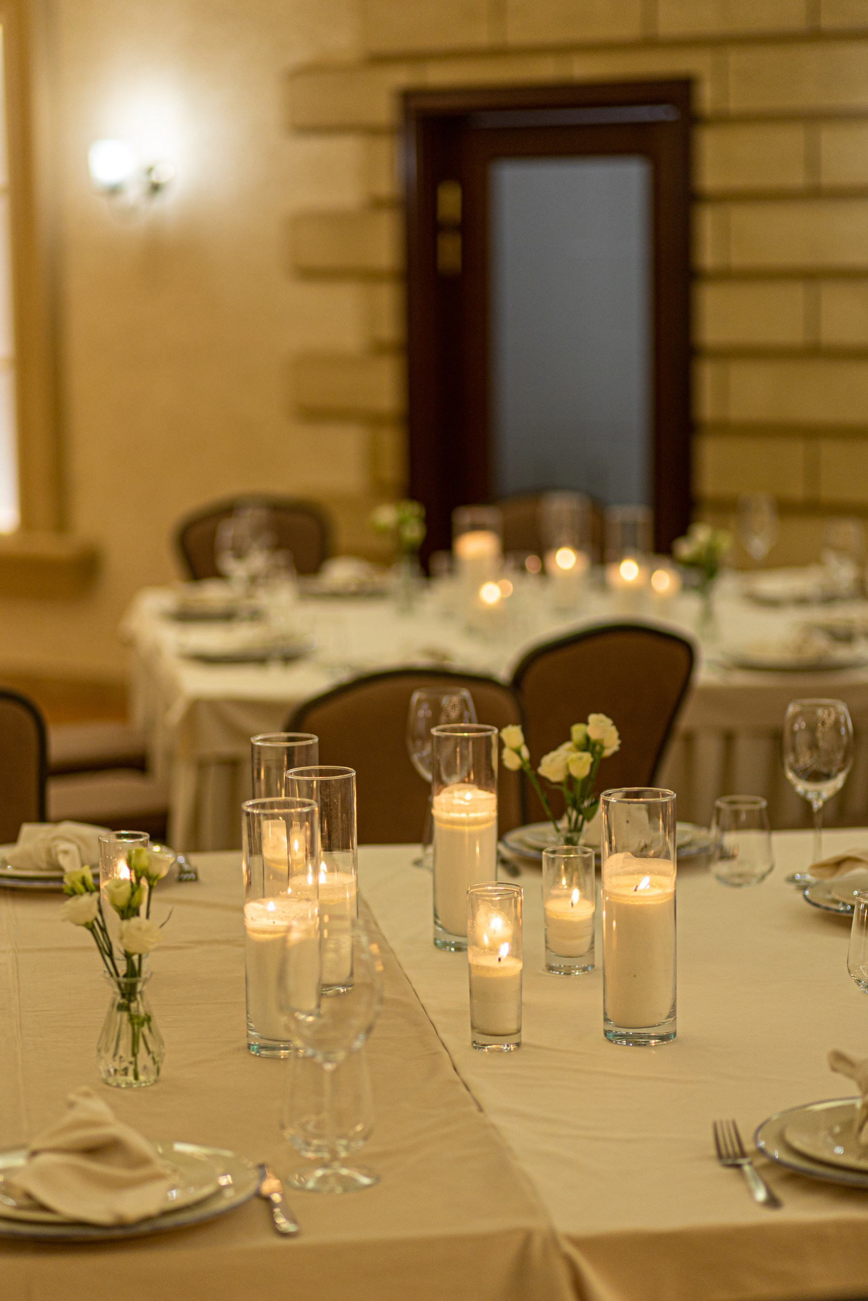 Банкетный зал ресторана Дача. Фотограф в Оренбурге. Профессиональный фотограф