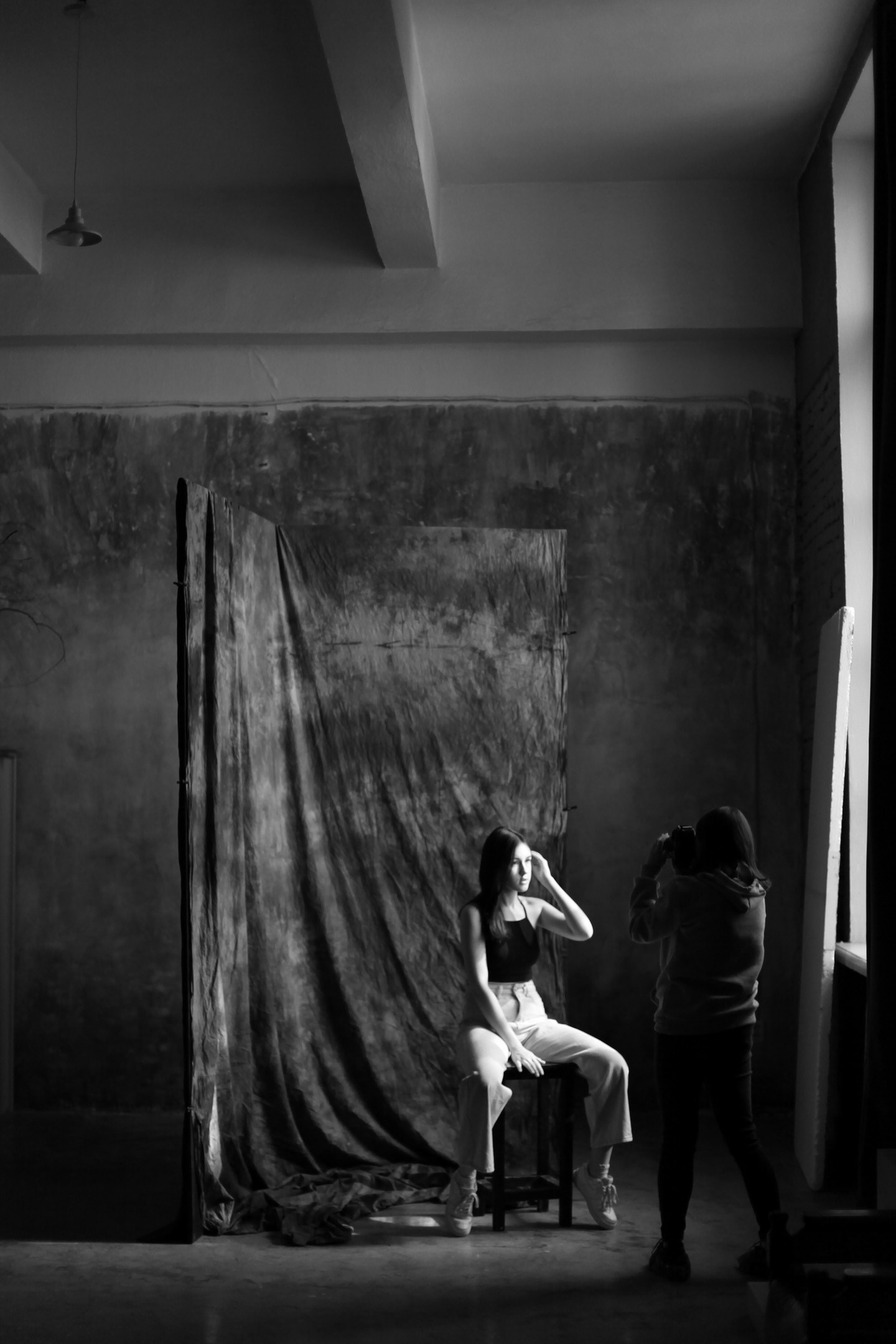 складной тканевый фон раскладушка для классической портретной фотографии фото Владимир Лёвин