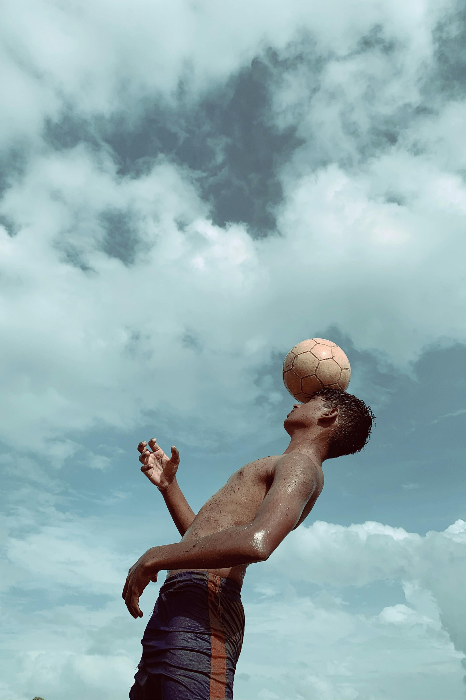SPORTS
