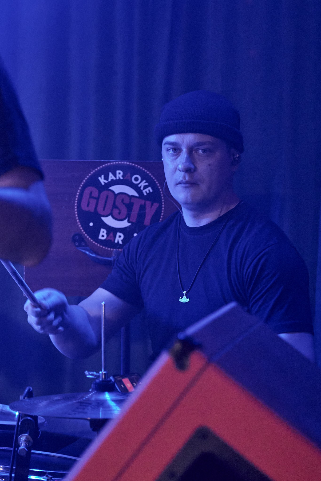 Концерт в баре «Гости». Фотограф Омск | Александр Вандеров