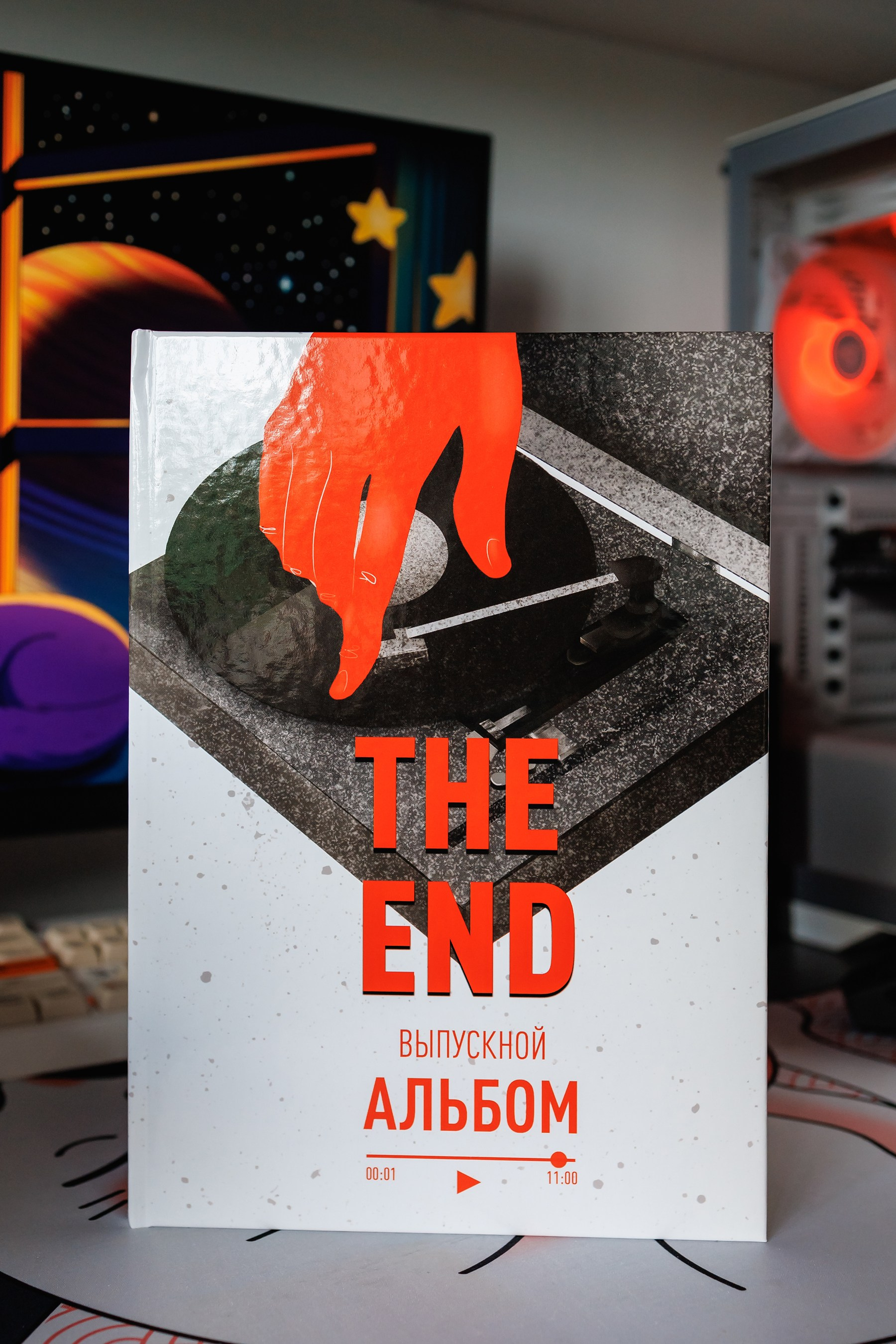 Трюмо подробности