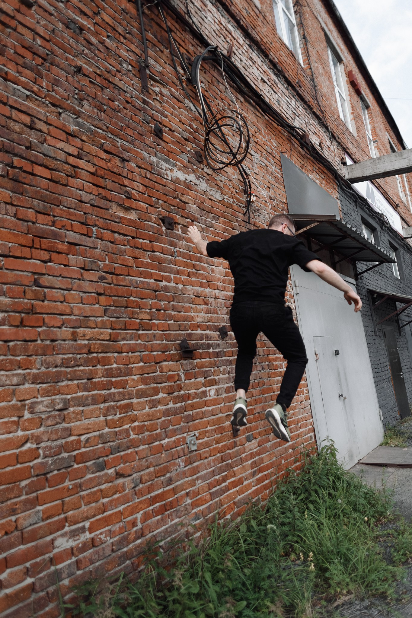 Мужская спортивная фотосессия в Тюмени: боулдеринг и лайфстайл. Фотограф Дарья Мустафина, Тюмень