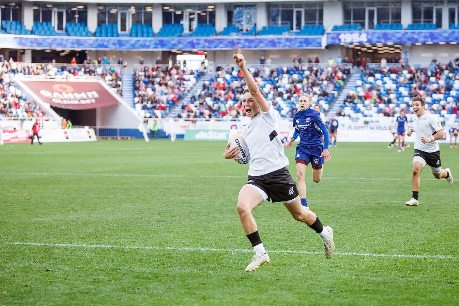 Услуги. One Media Life: фоторепортажи, фотоотчеты с мероприятий и заведений