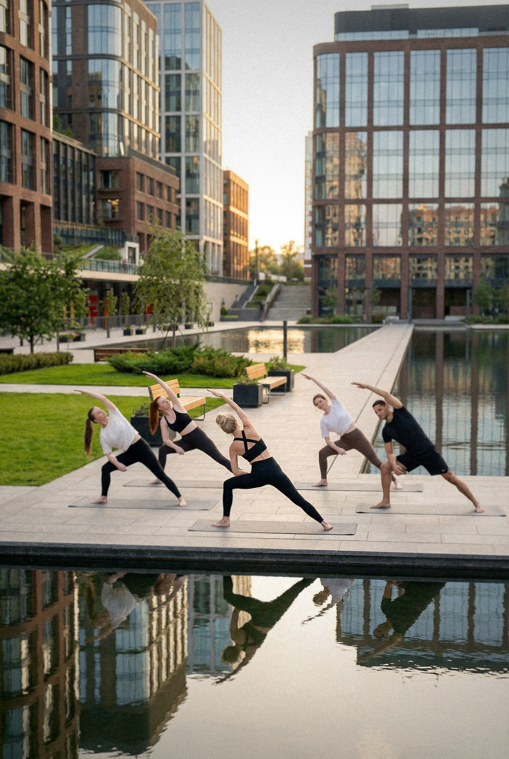 AI-проект: Йога в большом городе. Фотограф Мария Бесштанькина