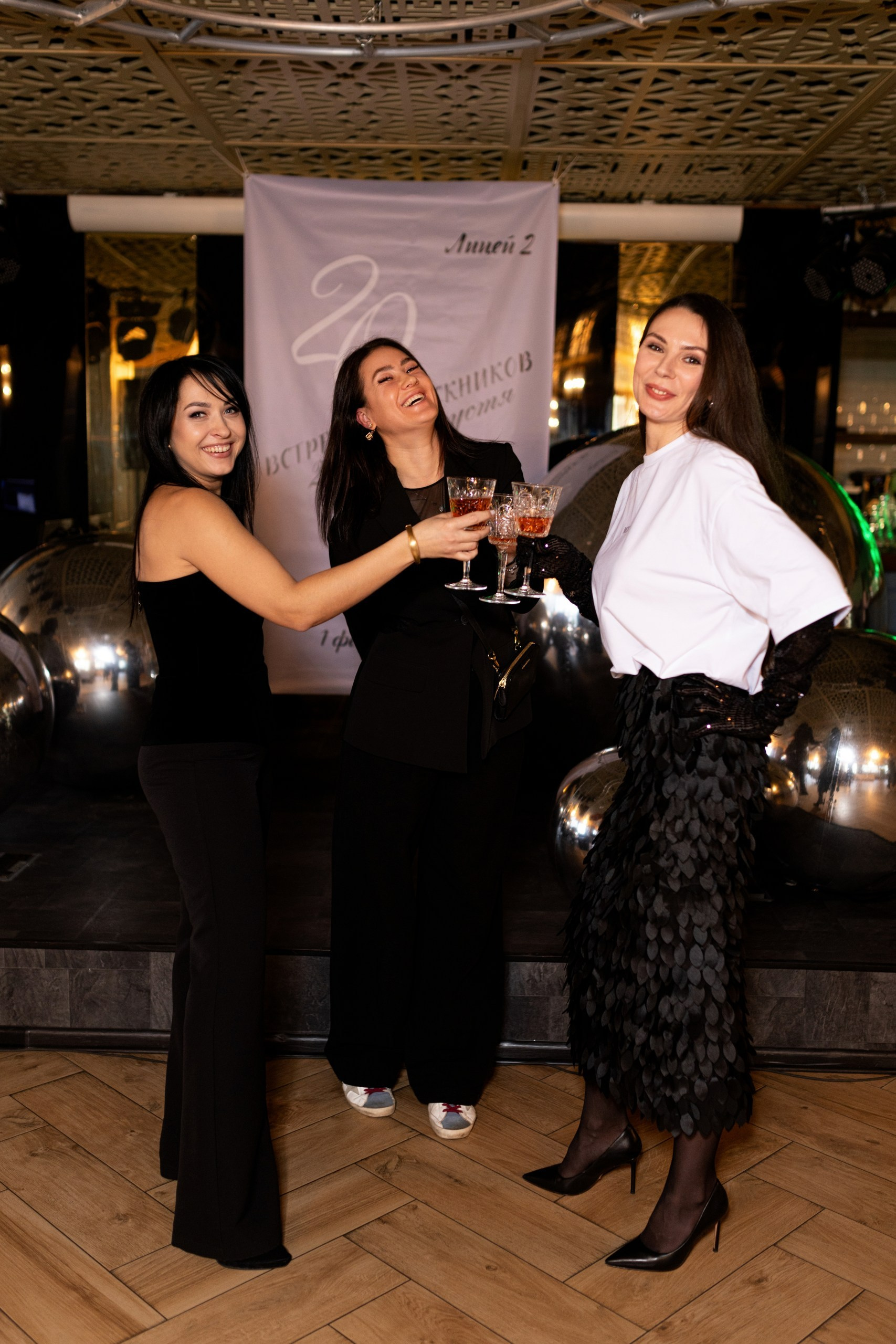 Встреча выпускников лицея № 2 г. Воронежа. 20 лет спустя. Дмитрий Шульгин, портретный фотограф в Воронеже