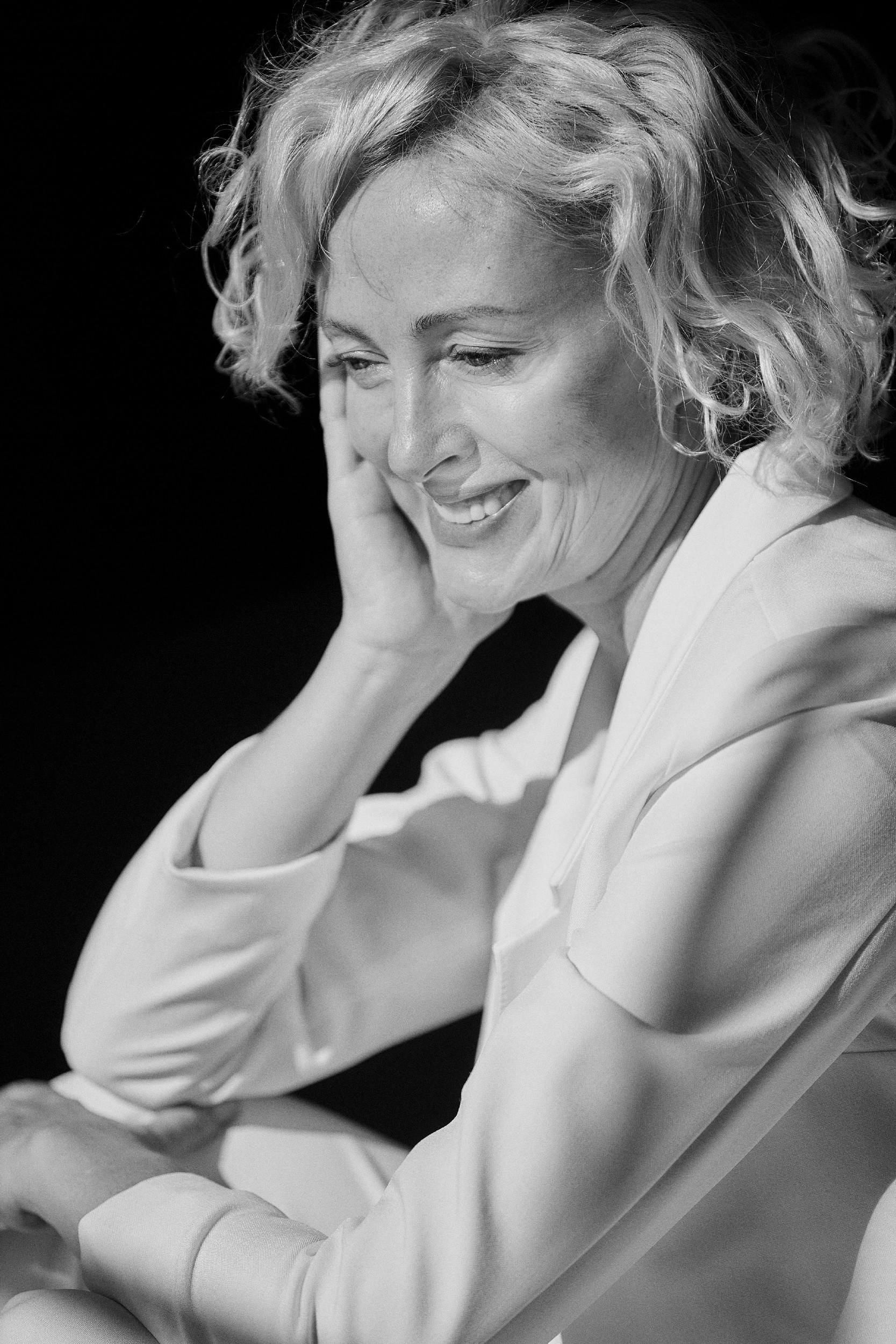 Студийная фотосессия интервью с Ольгой. FOTOFAQ SKOOL г. Санкт-Петербург: очные, дистанционные и онлайн курсы фотографии