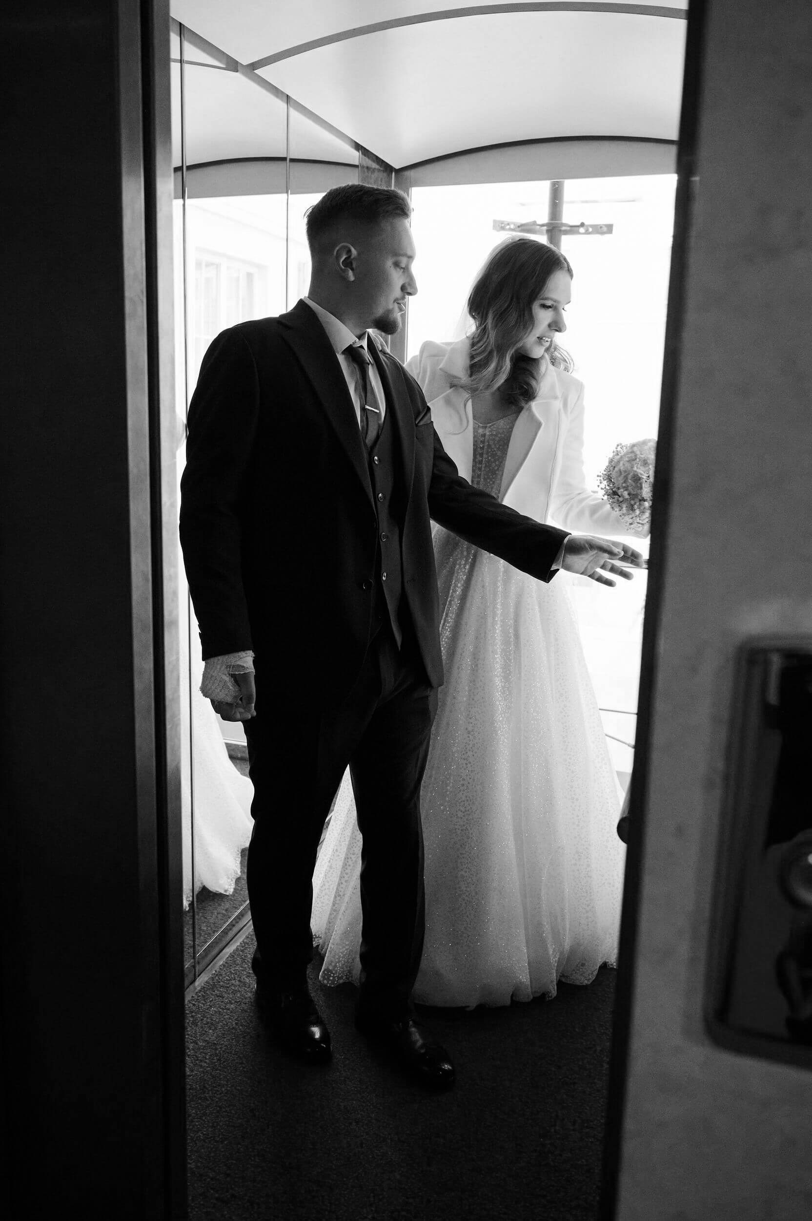 Свадебный фотограф СПб — свадьба в Академии Штиглица и втором дворце на Фурштатской. Свадебный фотограф в Санкт-Петербурге Петергофе Пушкине Саша Галлс / Александр Галлс