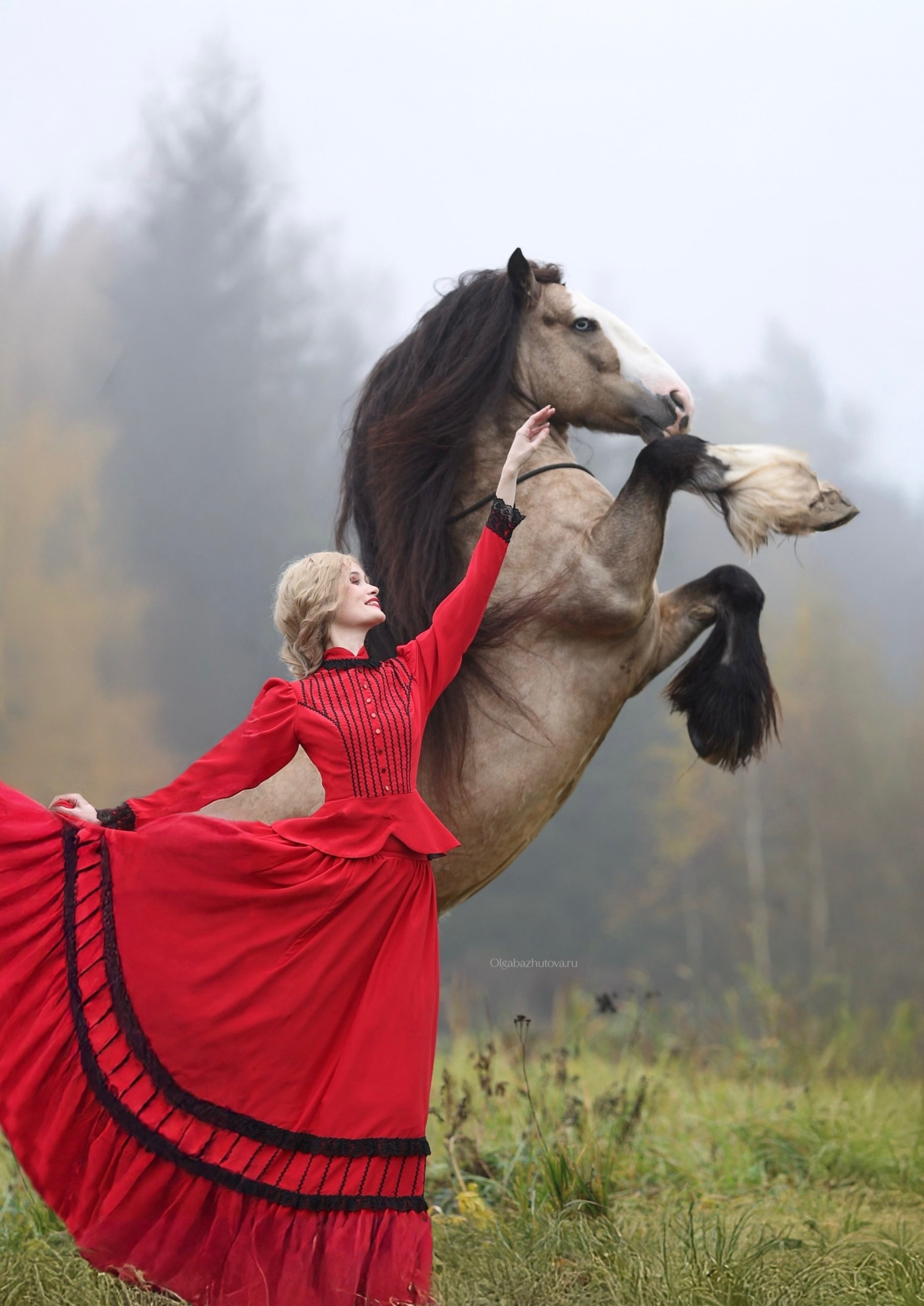 Марта. Русские народные костюмы в Москве