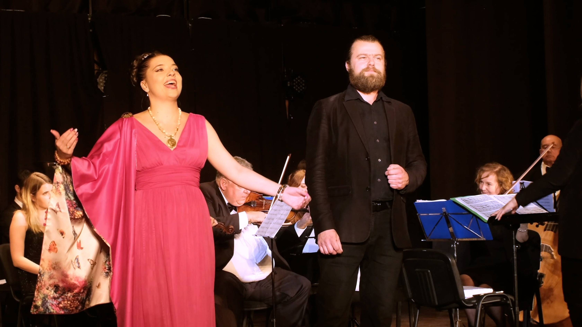 Видео. Московский молодежный оперный театр