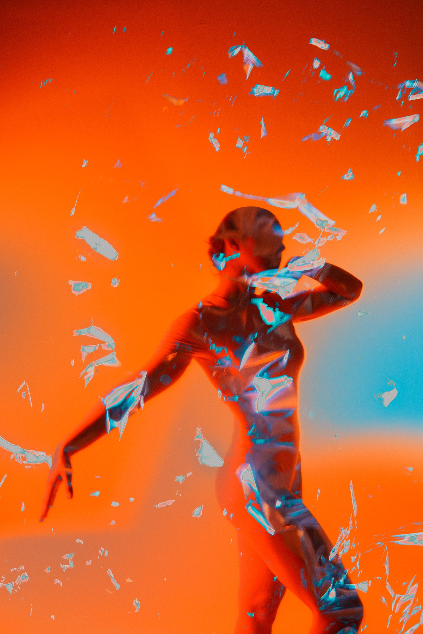 Works. Фотограф с цветным светом и оператор в Москве | Лиля Кичигина