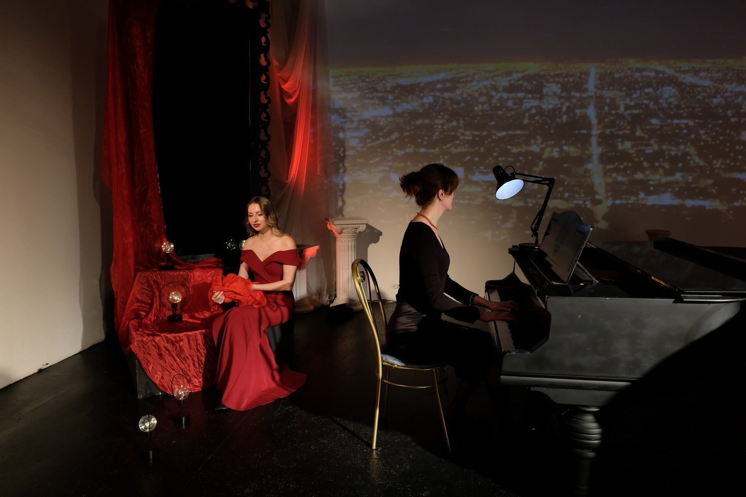 «Ожидание» спектакль-концерт. Дом Шрёдера