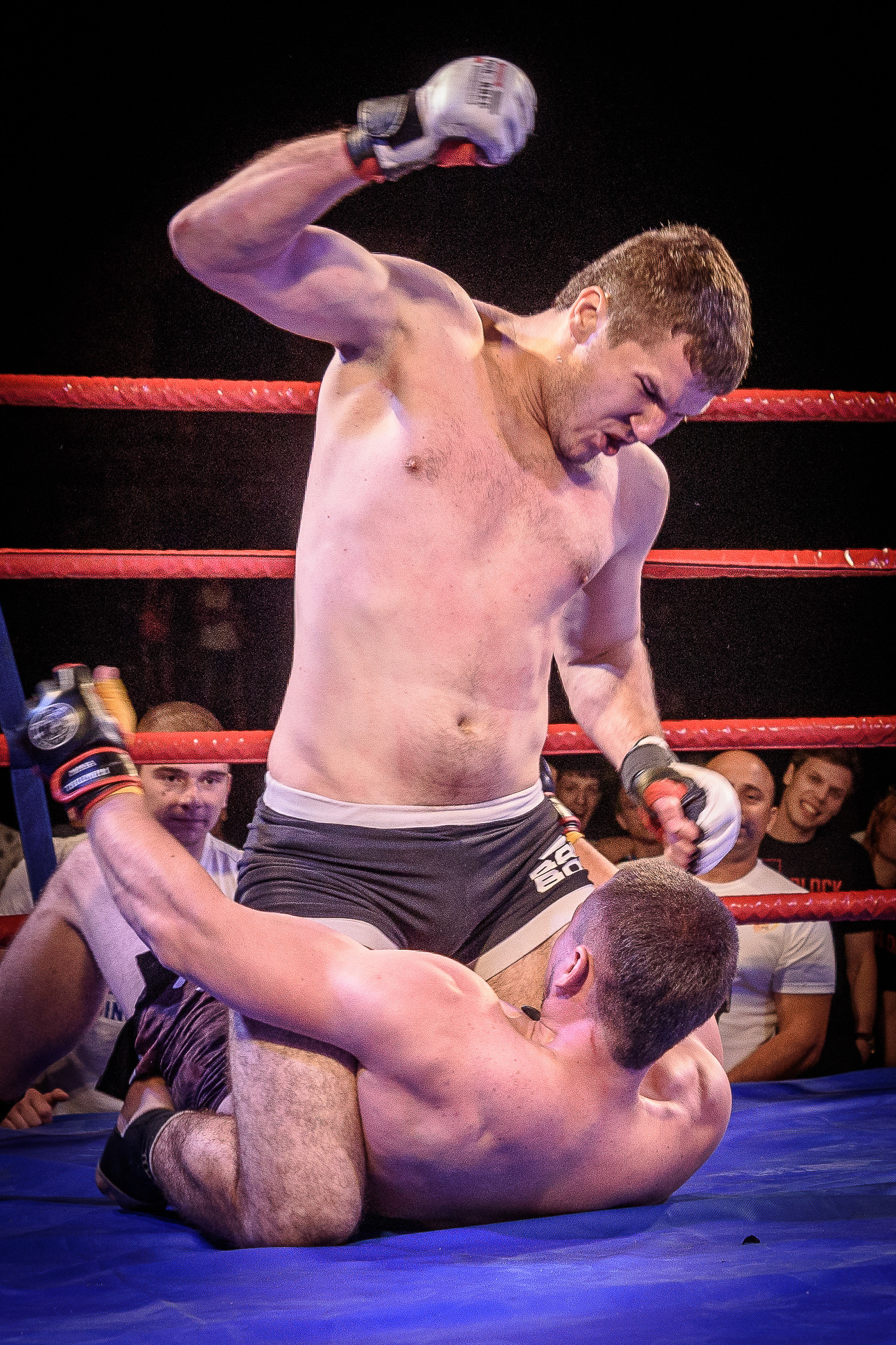 Репортажный и концертный фотограф в Волгограде Павел Панько