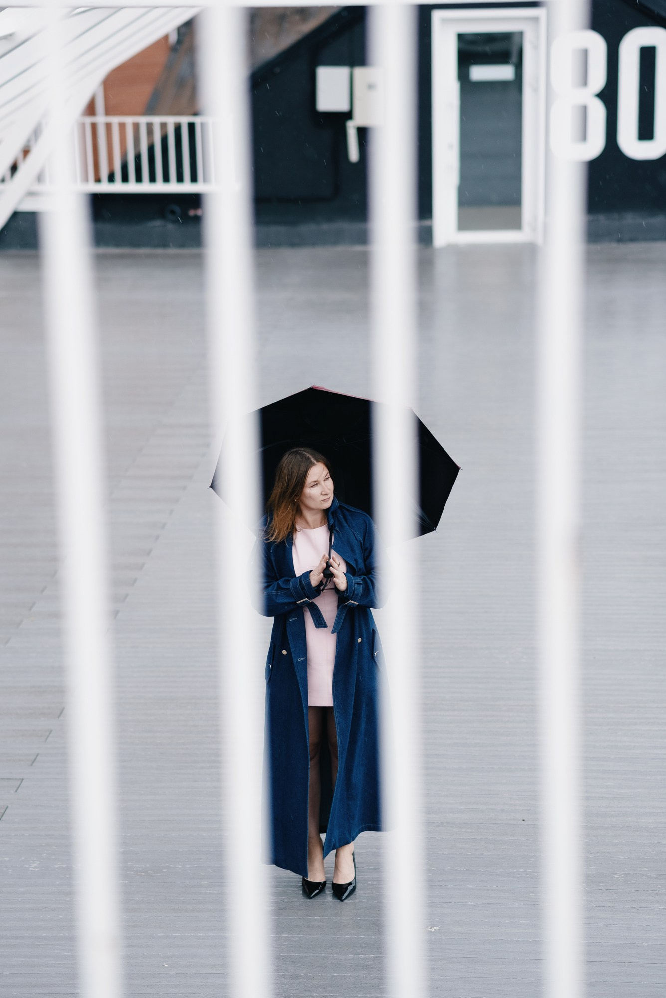Фотограф Тюмень — Уличная фотосессия на крыше | Дарья Мустафина