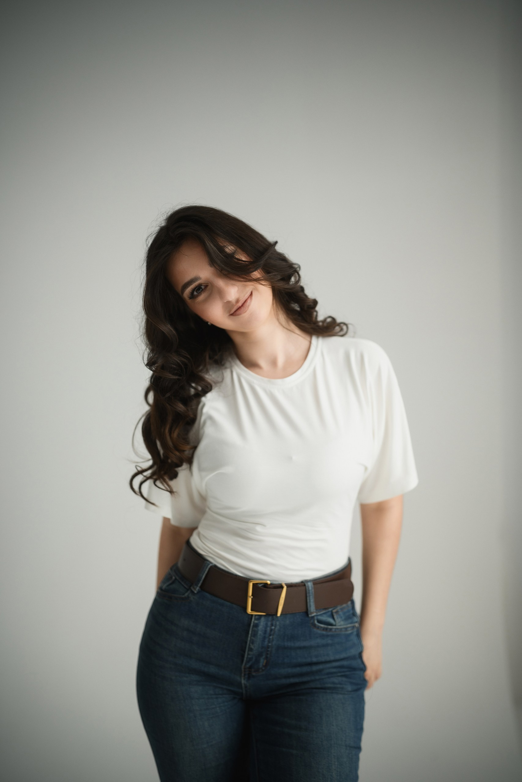 Портретная съемка в студии Петропавловск-Камчатский, естественный свет