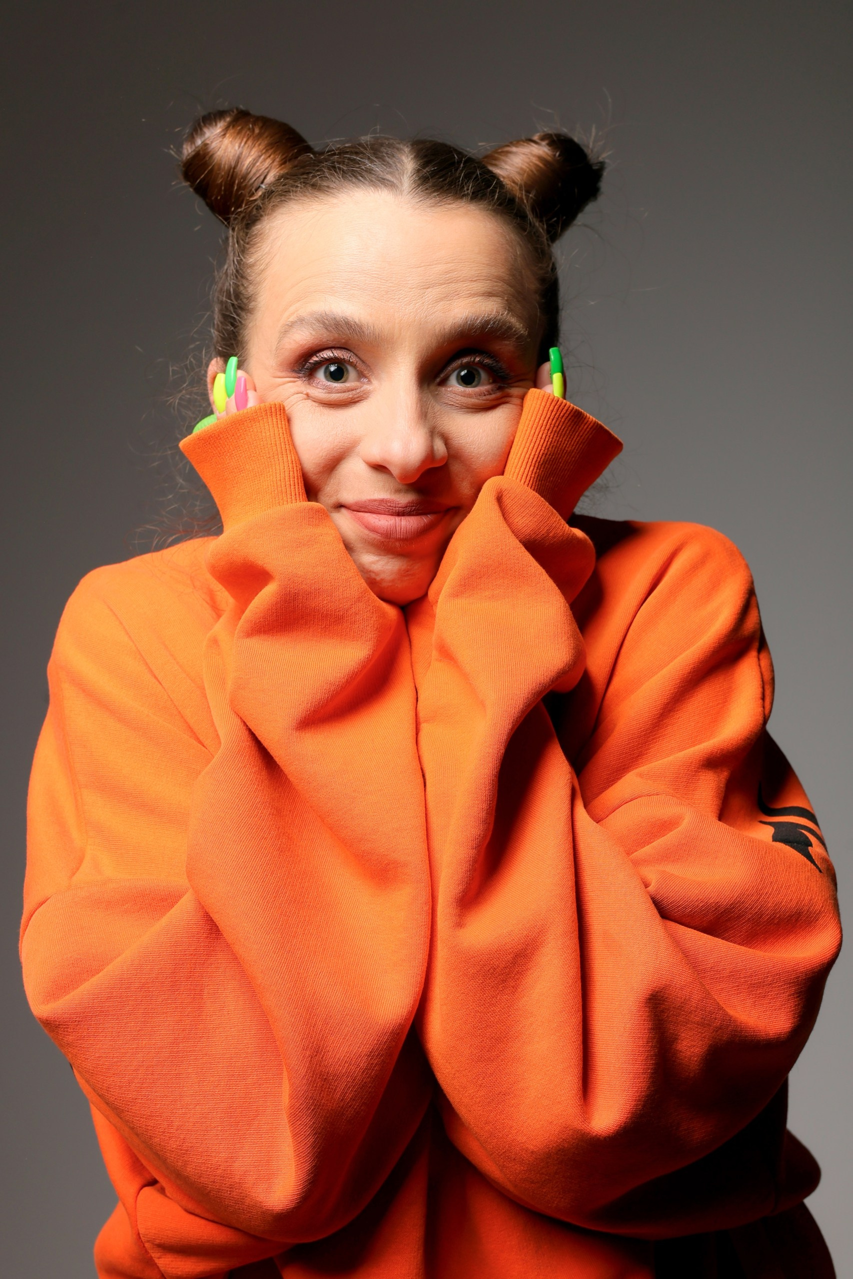 Фотосессия в студии для ведущей