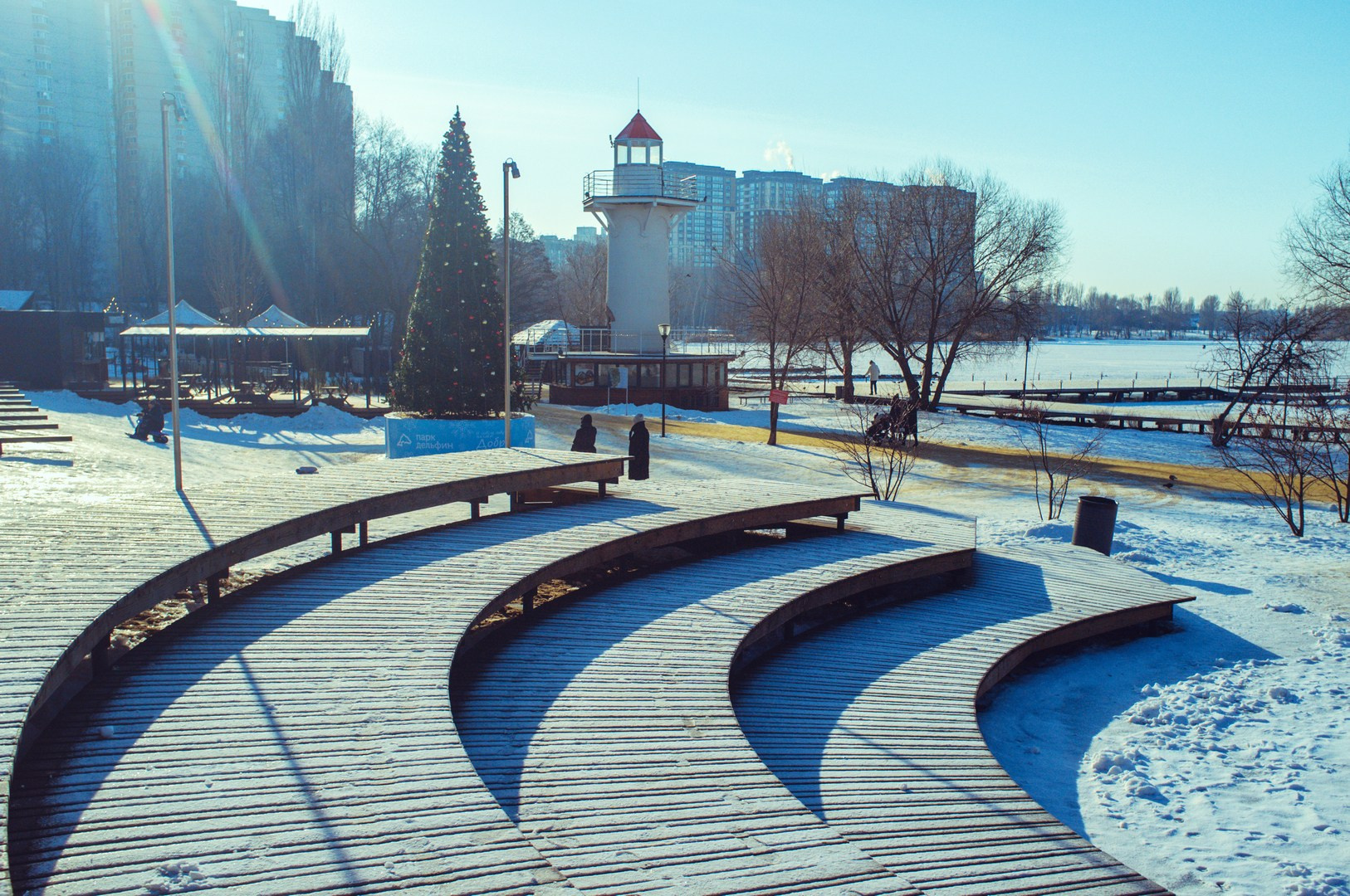 Зима уходящая. Руслан Шувалов (поэтограф)