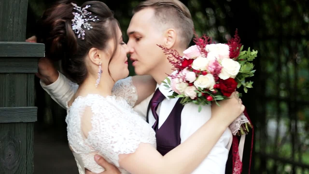 Стоимость услуг фотографа на свадьбу Москва. Свадебный фотограф Москва и МО Сергей Киржаев