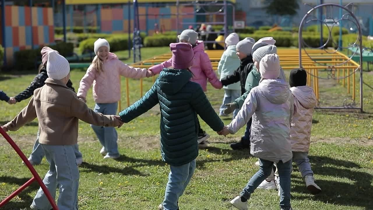 Видео утренников и выпускных. Выпускные альбомы Набережные Челны
