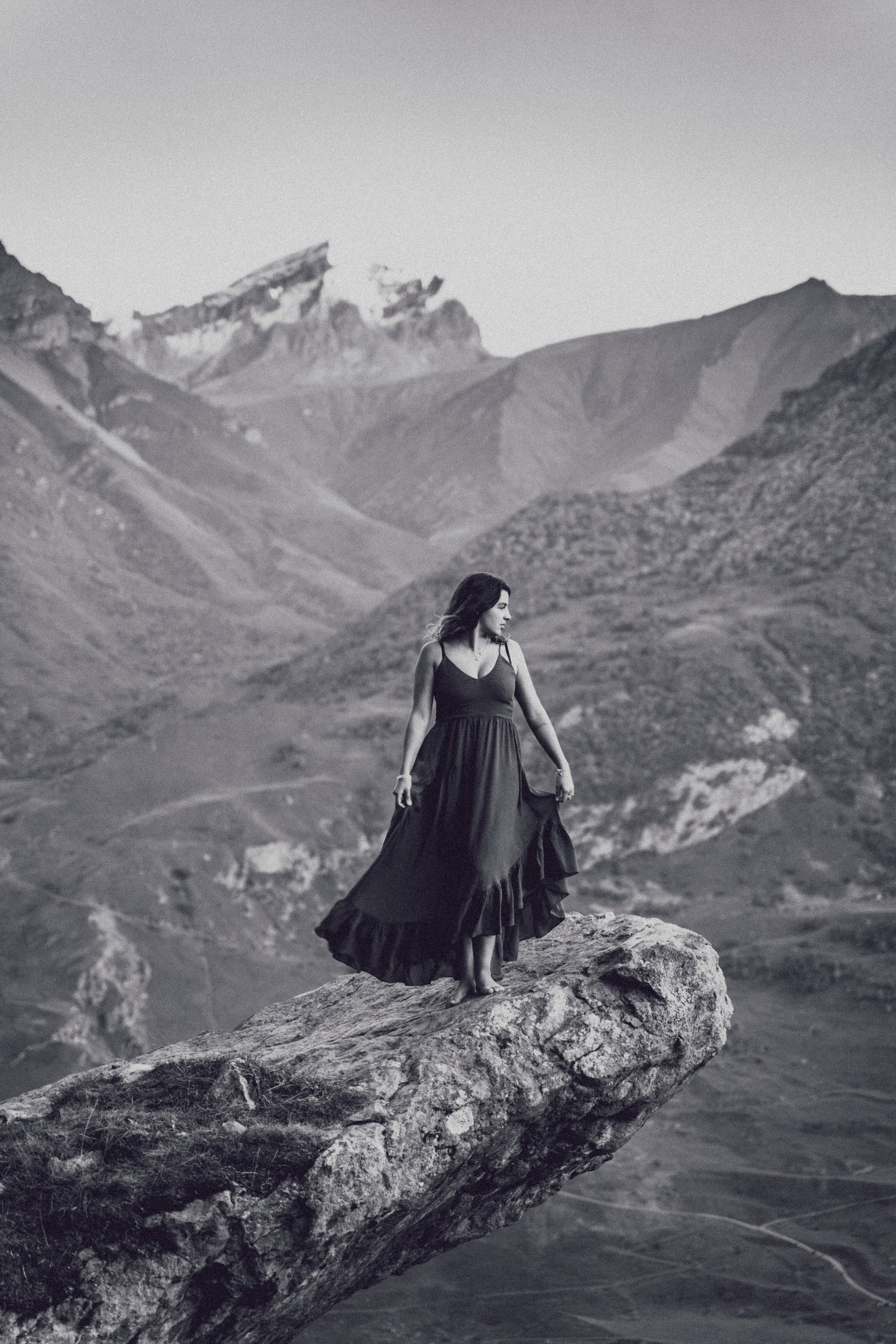 Фотограф на Кавказских Минеральных Водах (Пятигорск, Железноводск, Ессентуки, Кисловодск) и в горах Северного Кавказа (Домбай, Архыз, Эльбрус, Чегем, Чегет, Джилы-су). Свадебный фотограф, семейный фотограф, фото-тур, студийный фотограф).