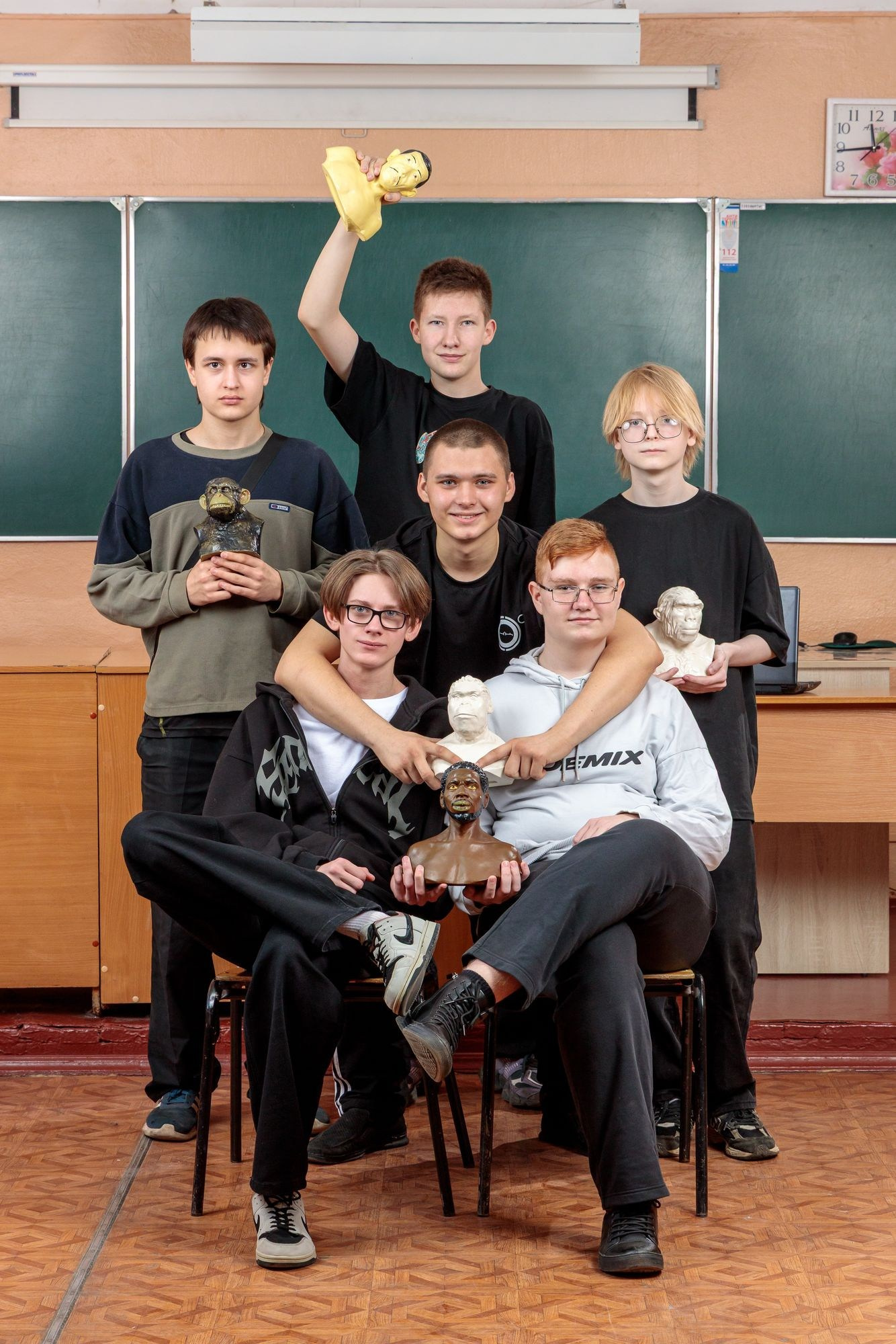 9 — 11 КЛАССЫ. Красивые выпускные альбомы в Орле
