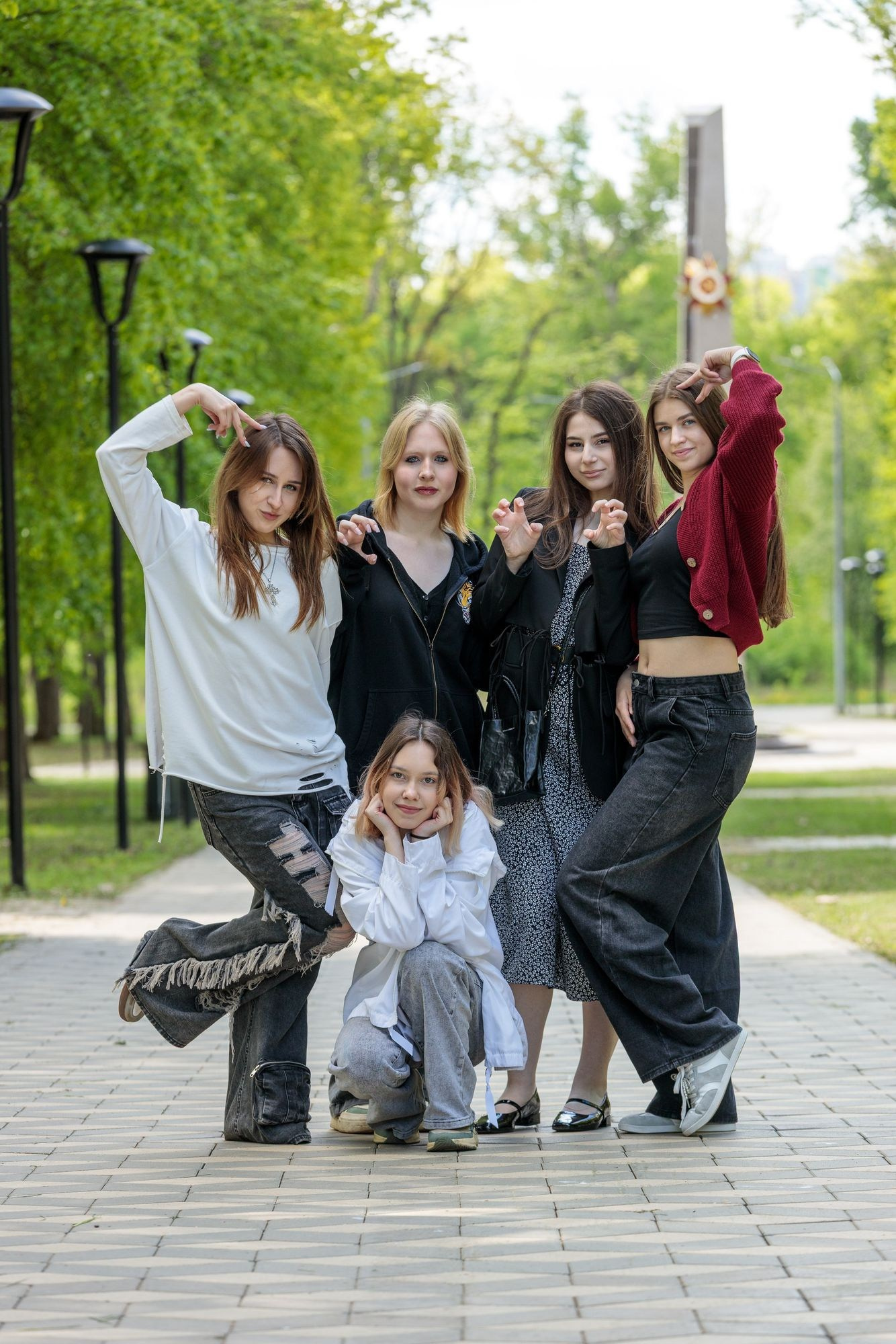9 — 11 КЛАССЫ. Красивые выпускные альбомы в Орле