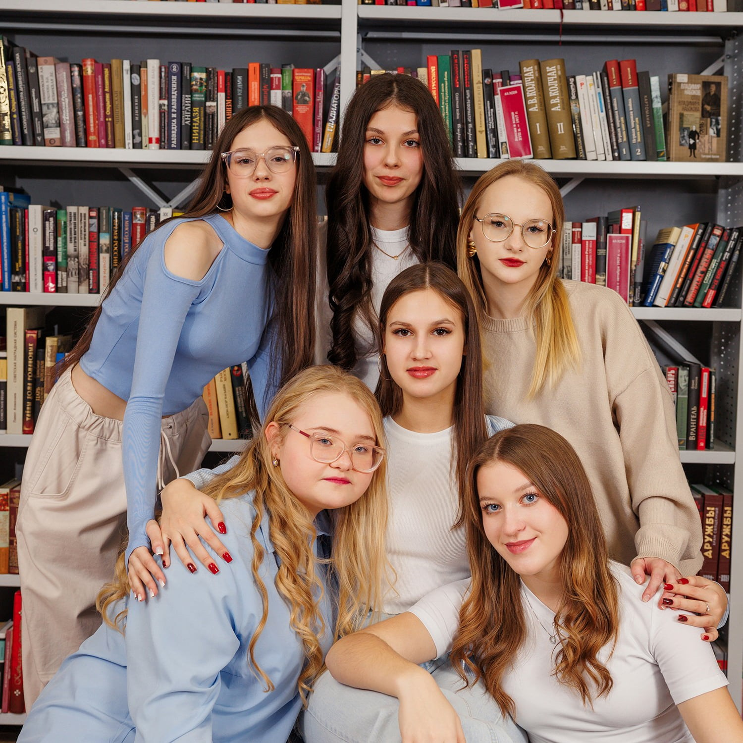 Выпускные альбомы 9 класса Боготол. СИГМА | Студия выпускных альбомов Красноярск