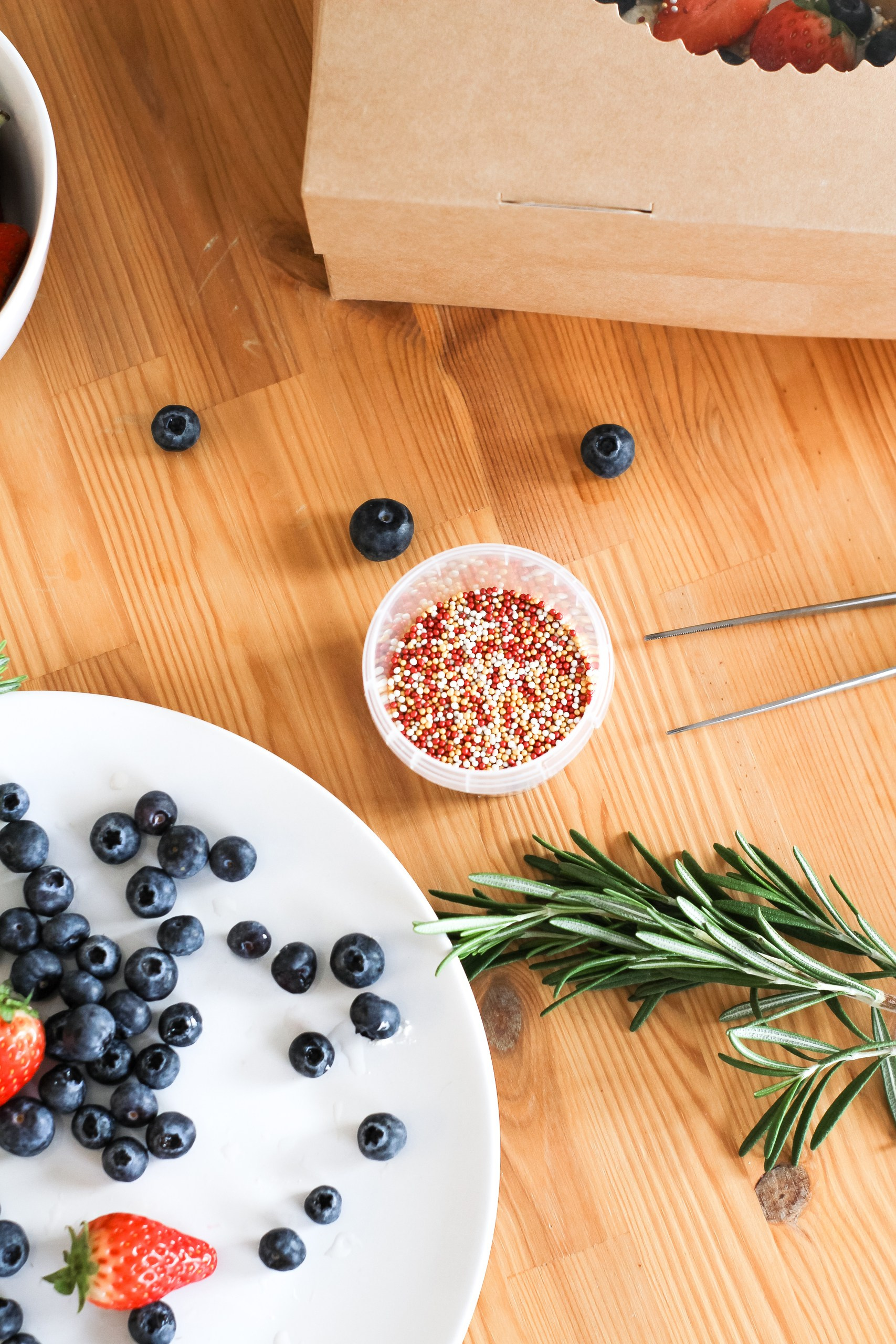 Услуги контент фотографа для продвижения товара на маркетплейсах. Студия контента «СВОЕ МЕСТО»