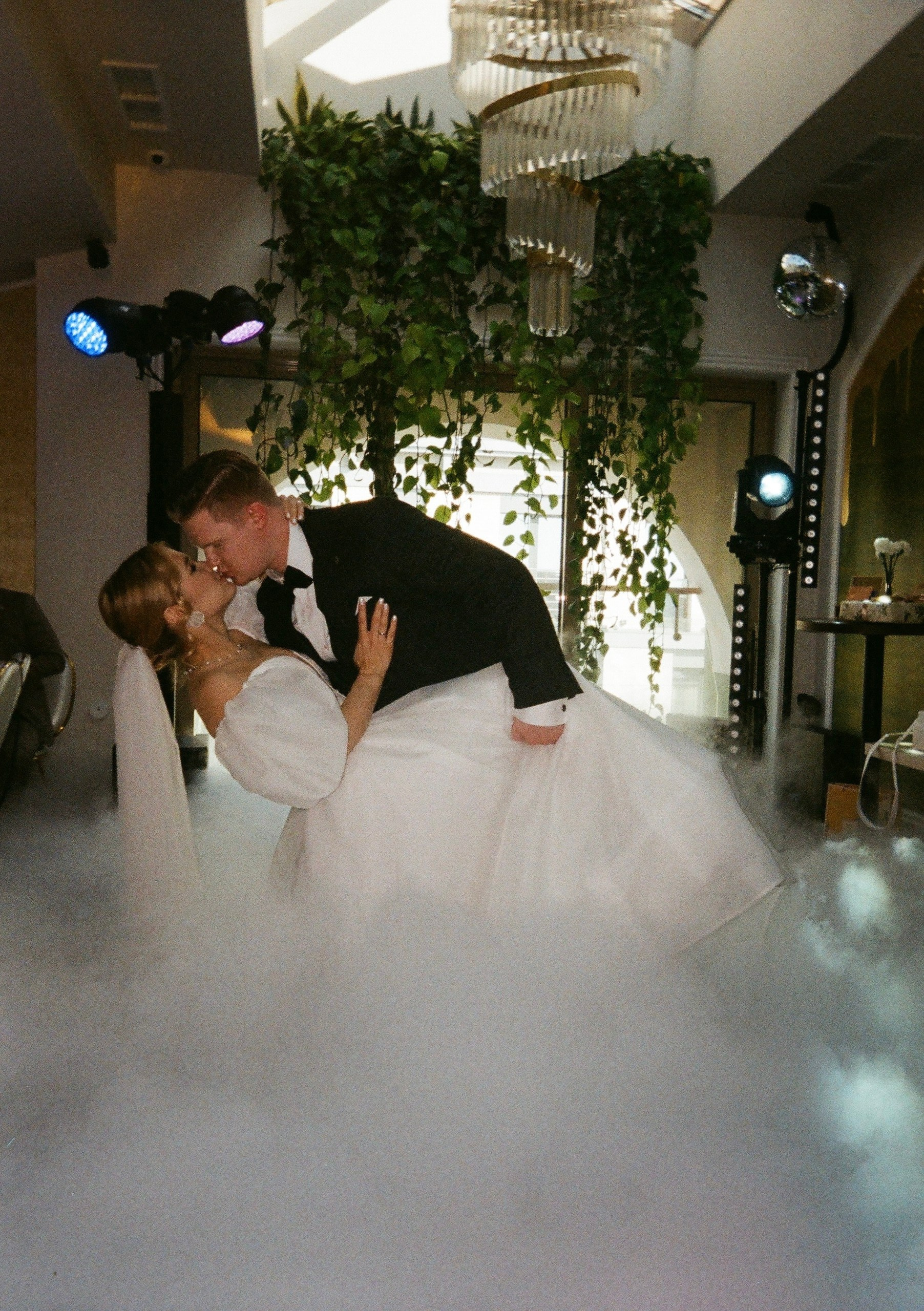 WEDDING. Фотограф, который снимает любовь в Санкт-Петербурге и Череповце