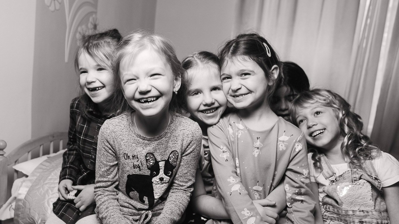 KIDSFOLK — фотоальбомы для детских садов и школ в Москве и Московской области