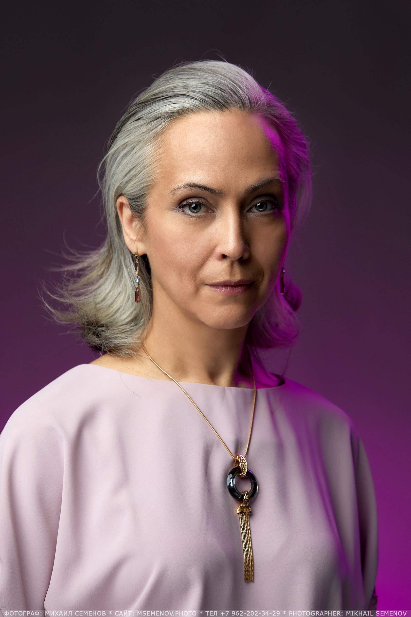 Деловая фотосъемка, предметная, студийный портрет. Рекламная фотосессия. ФОТОуслуги для бизнеса, имиджевая фото-видео съемка. Фотограф, фотопроекты Михаила Семенова в Ярославле. Фотошкола