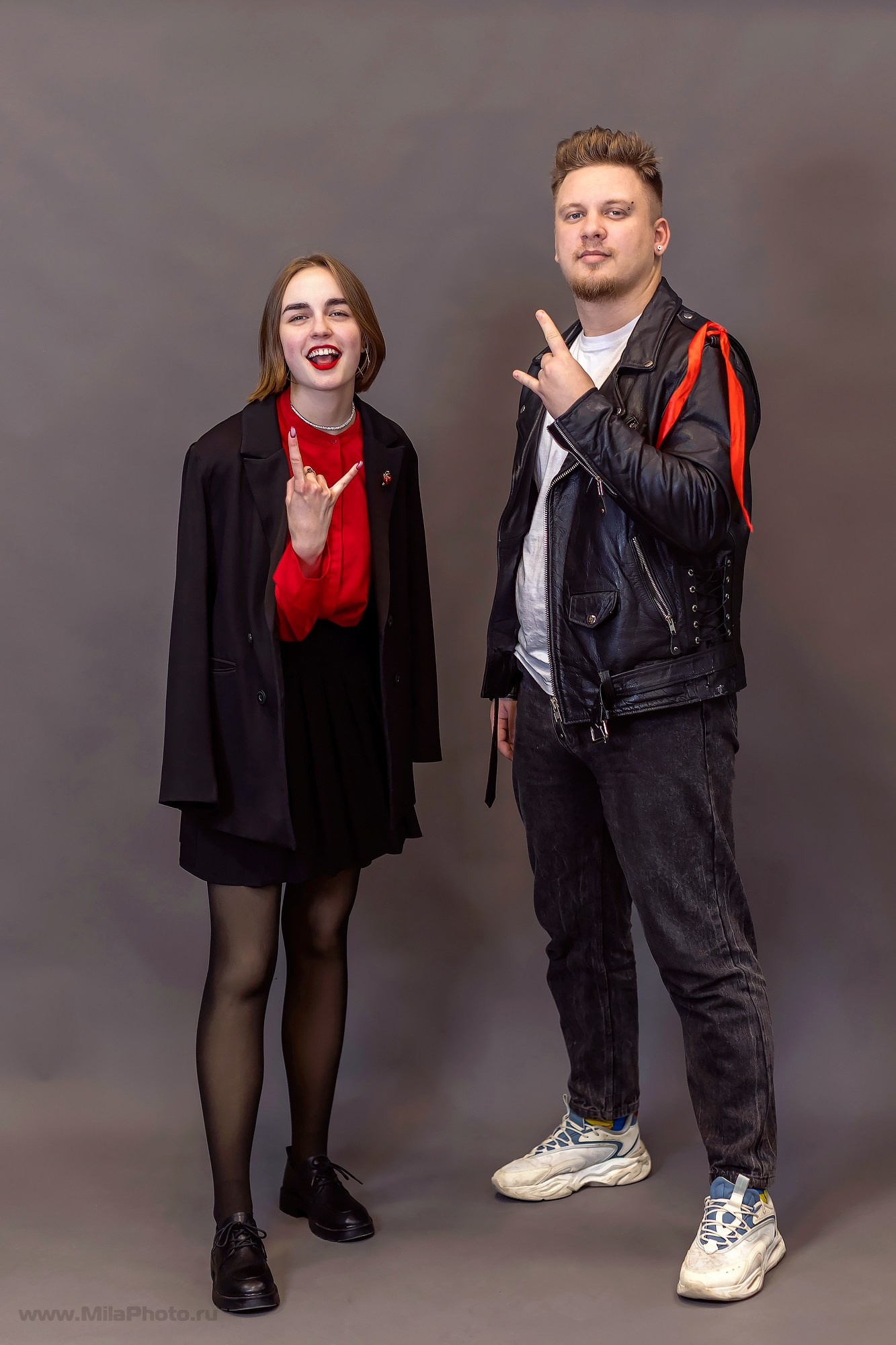 Галерея съемок в студиях. Фотограф и видеограф Москва. Свадебный фотограф, видеограф. Выпускные альбомы. Оживающие альбомы