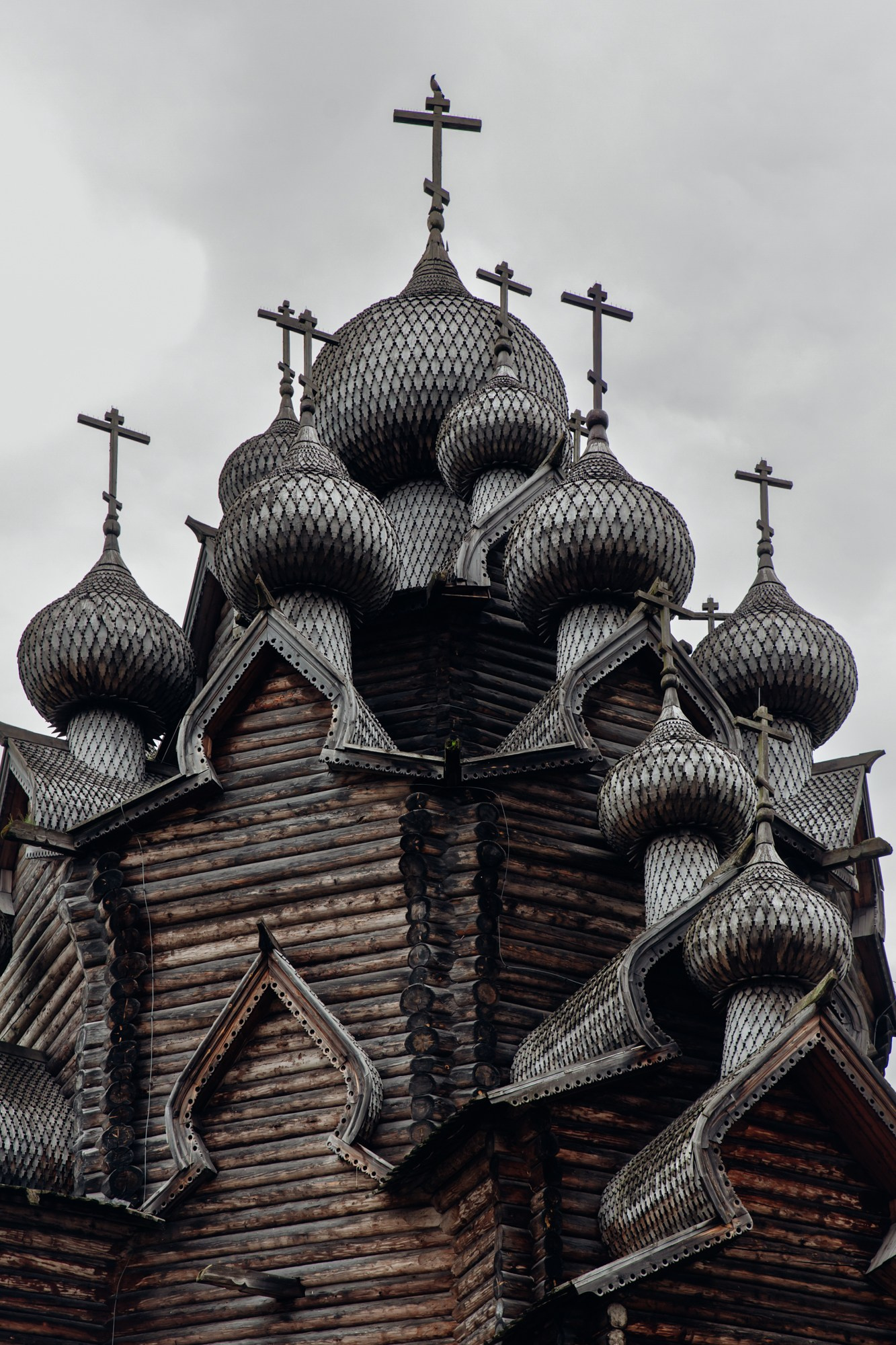 Крещение Храм Покрова Пресвятой Богородицы в парковом комплексе Усадьба Богословка, где лучше крестить в Питере, как записаться на крещение, лучший храм, церковь, собор для крещения, фотограф на крещение СПб