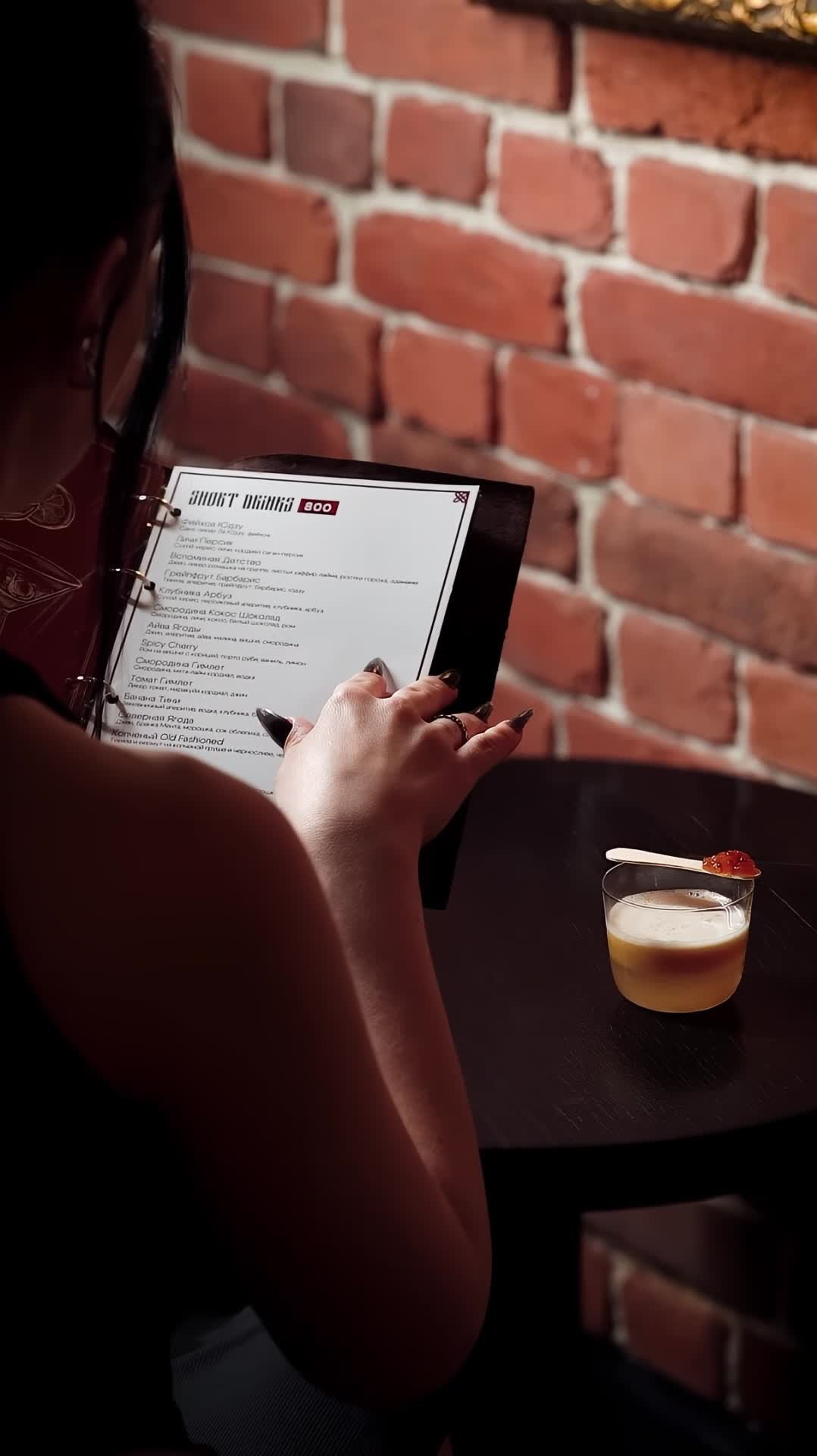 Видеосъёмка для ресторанного бизнеса. Профессиональный видеограф в Москве — Ярослав Сергеев. Видеосъёмка под ключ: монтаж, цветокоррекция, саунд-дизайн, креативные видео