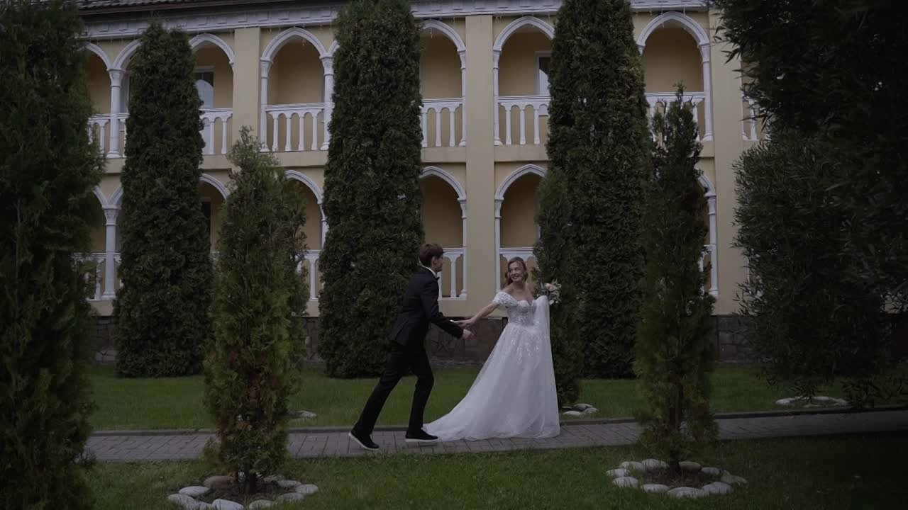 Свадебный видеооператор