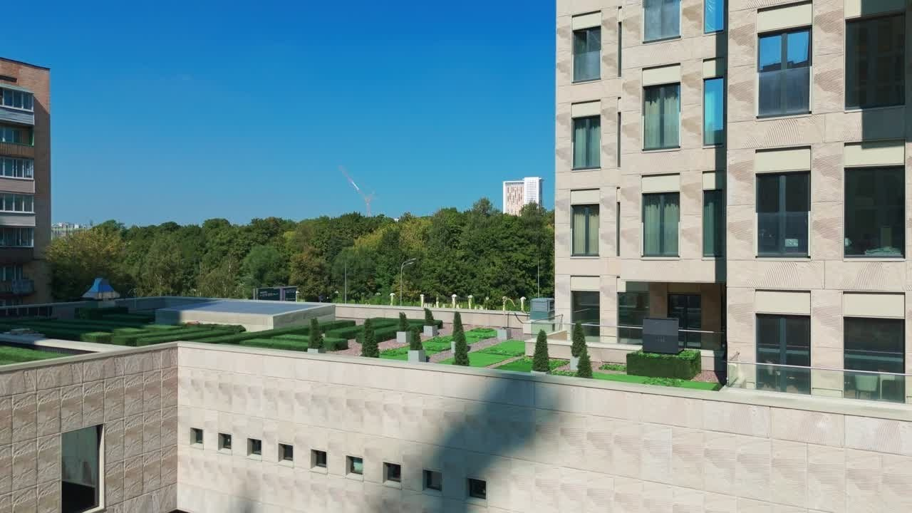 Архитектура и недвижимость. Ход строительства. Съемка с дрона. Профессиональное решение для частных лиц и бизнеса