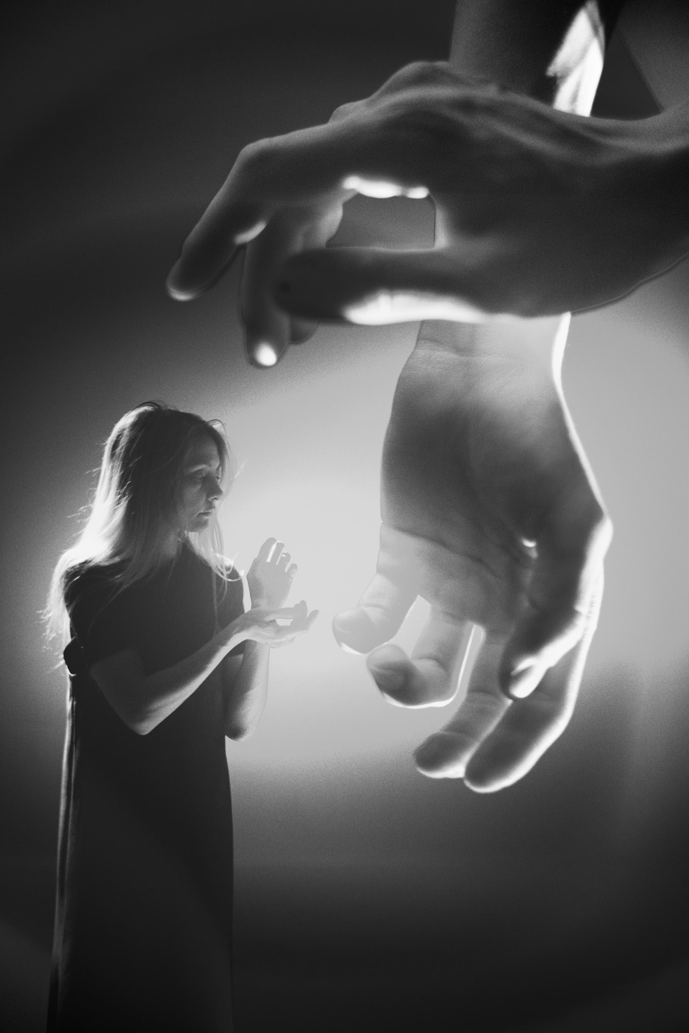 Works. Фотограф с цветным светом и оператор в Москве | Лиля Кичигина