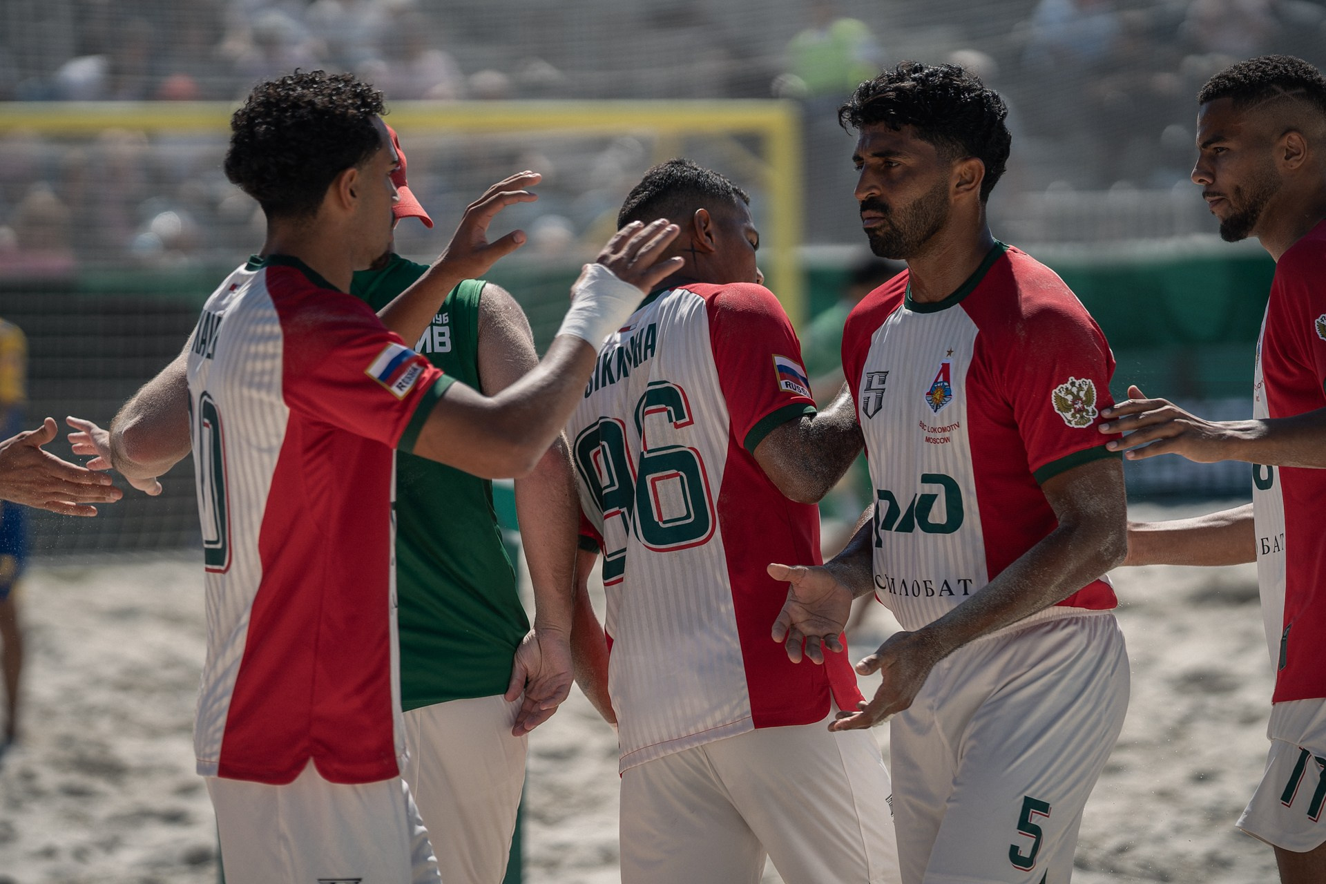 Beach Soccer: Lokomotiv vs Sportivo Luqueño — 6:4 Photo Report | Sergey Churnosov