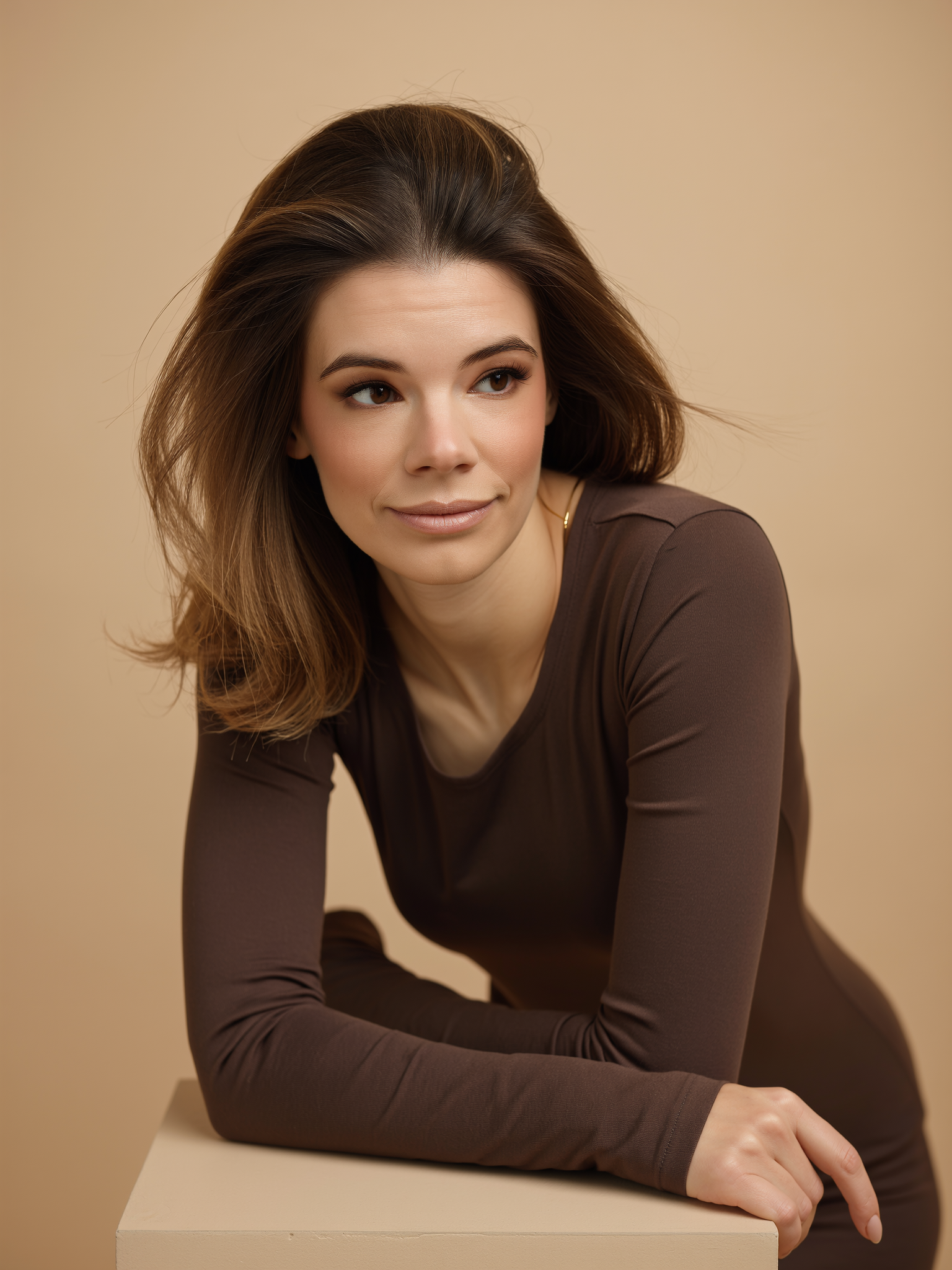 Услуги. Анна Карчмит — AI-художник. Эдиториал, нейрофотосессия и контент для fashion и beauty брендов