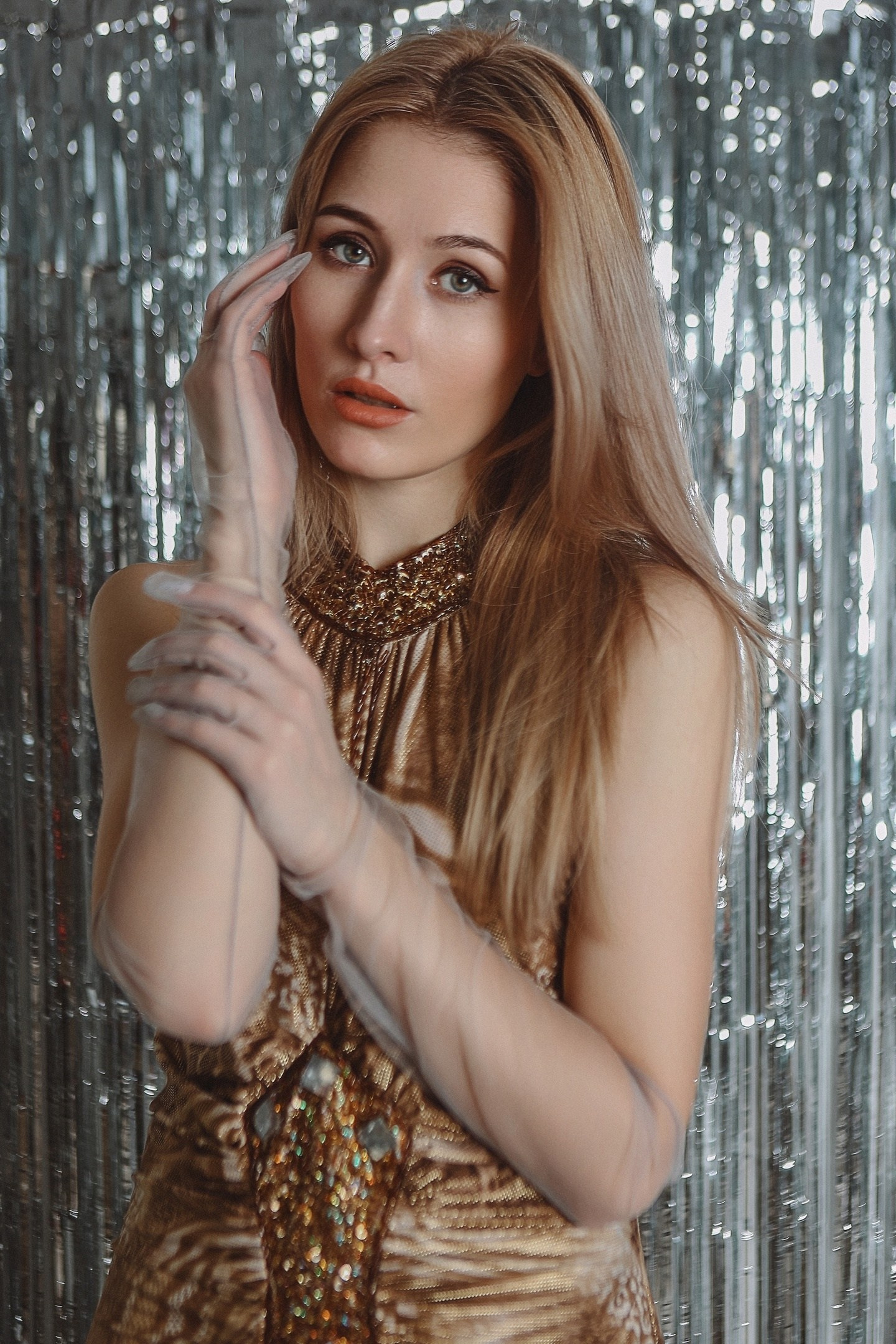 Аренда аксессуаров и одежды. Фотограф Vivien Rocher г. Москва