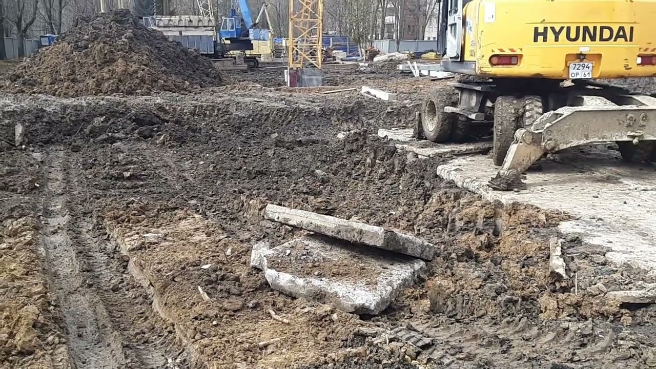 Видео: Наша спецтехника в действии. Аренда спецтехники в Ростове-на-Дону и других регионах