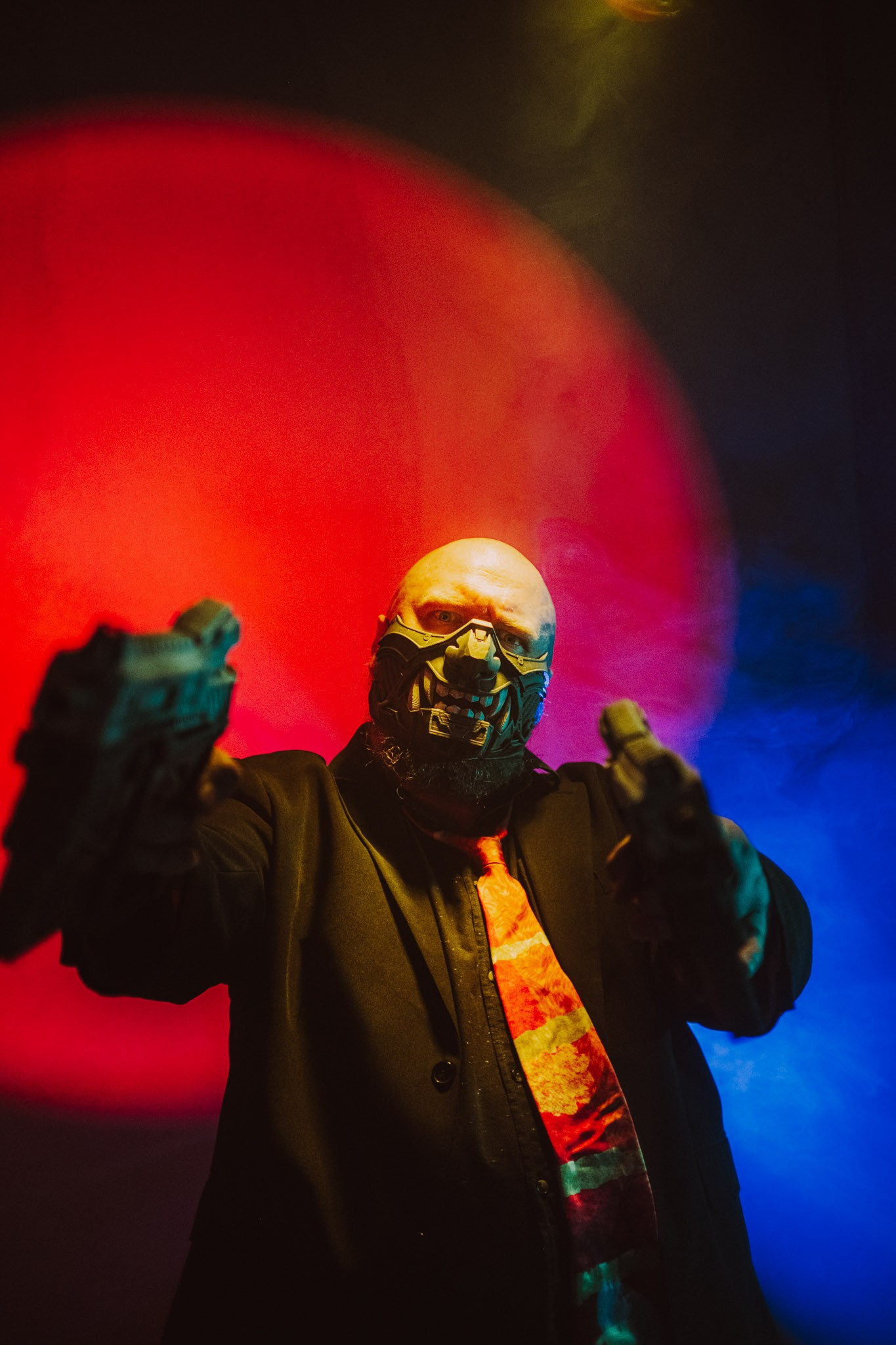 Works. Фотограф с цветным светом и оператор в Москве | Лиля Кичигина