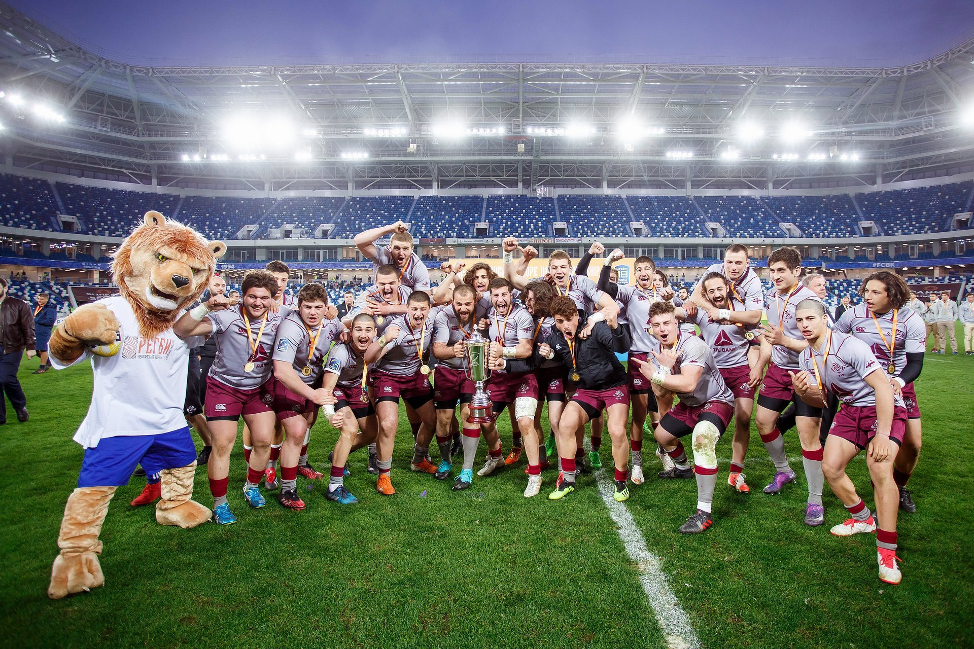 Услуги. One Media Life: фоторепортажи, фотоотчеты с мероприятий и заведений