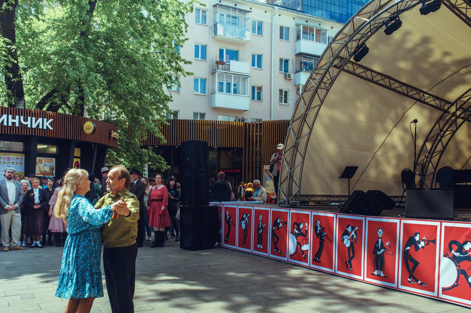 Руслан Шувалов (поэтограф)