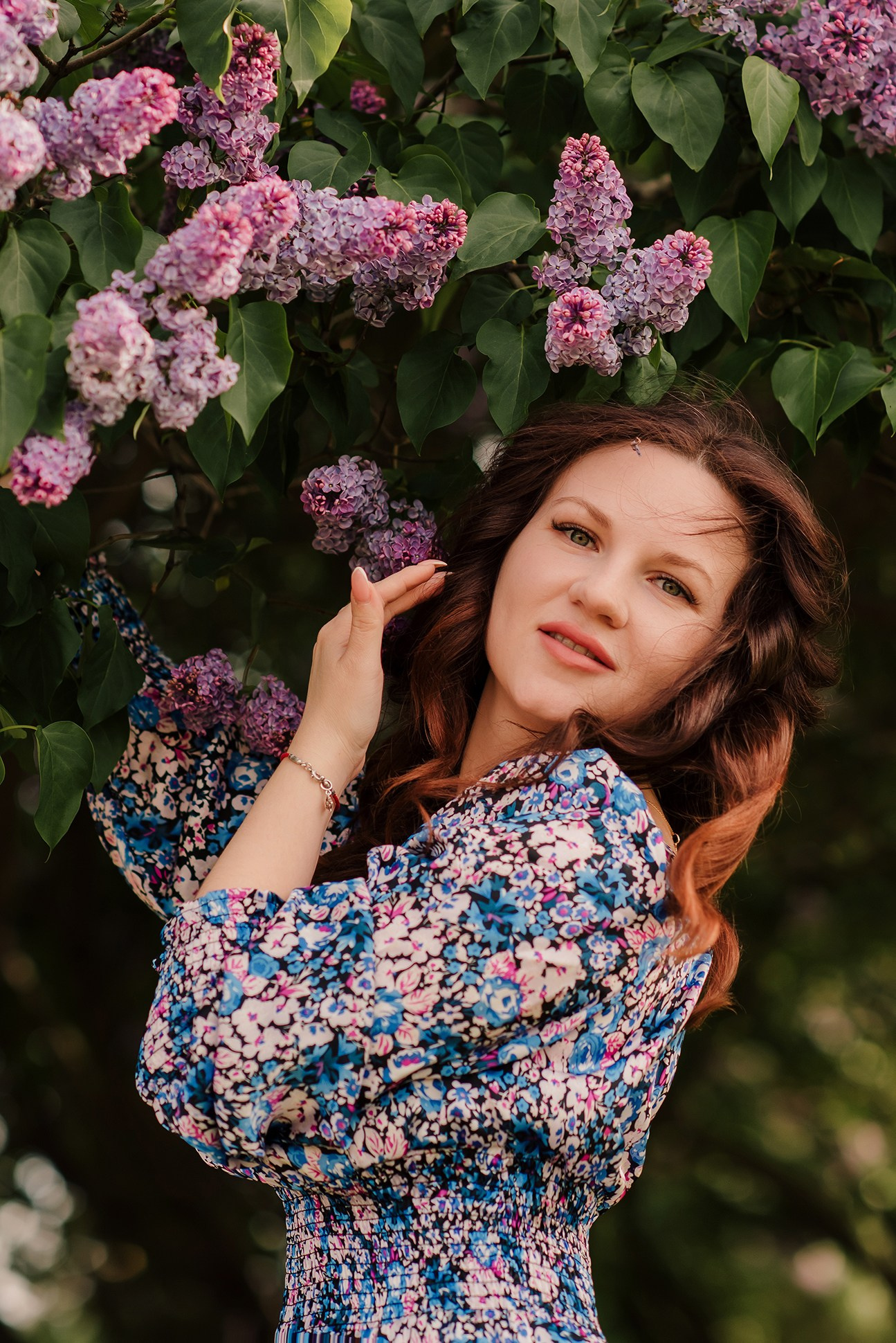 Фотосессия в яблонях в СПб, Фотосессия в цветении СПб. Семейный и Свадебный фотограф. Санкт-Петербург. Пушкин