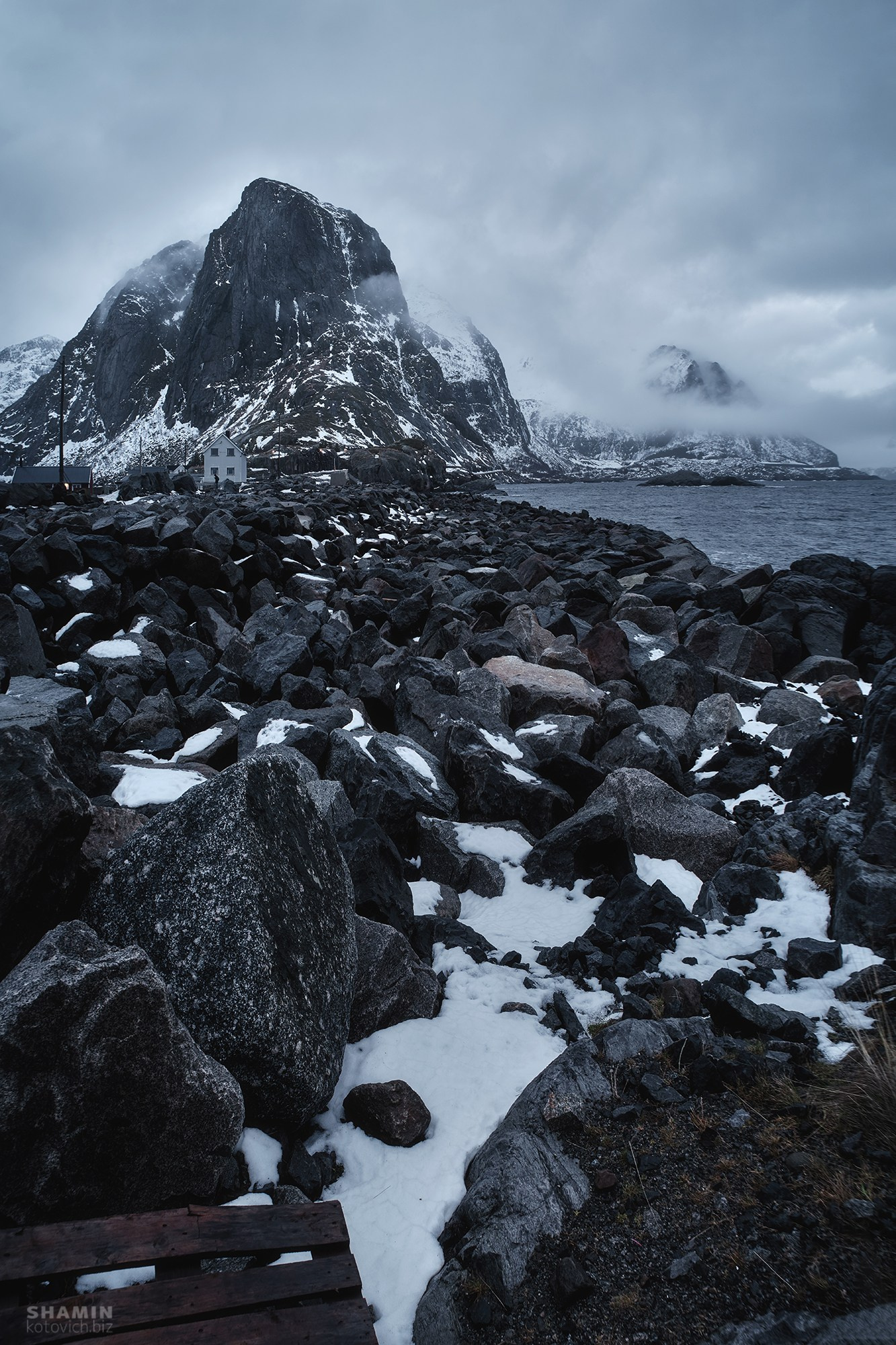 Лофотенские острова — пейзажи, северное сияние и море. Фотограф Константин Шамин. Фотограф Константин Шамин